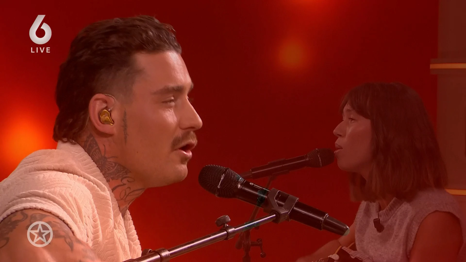 Douwe Bob en Meau treden live op in Shownieuws
