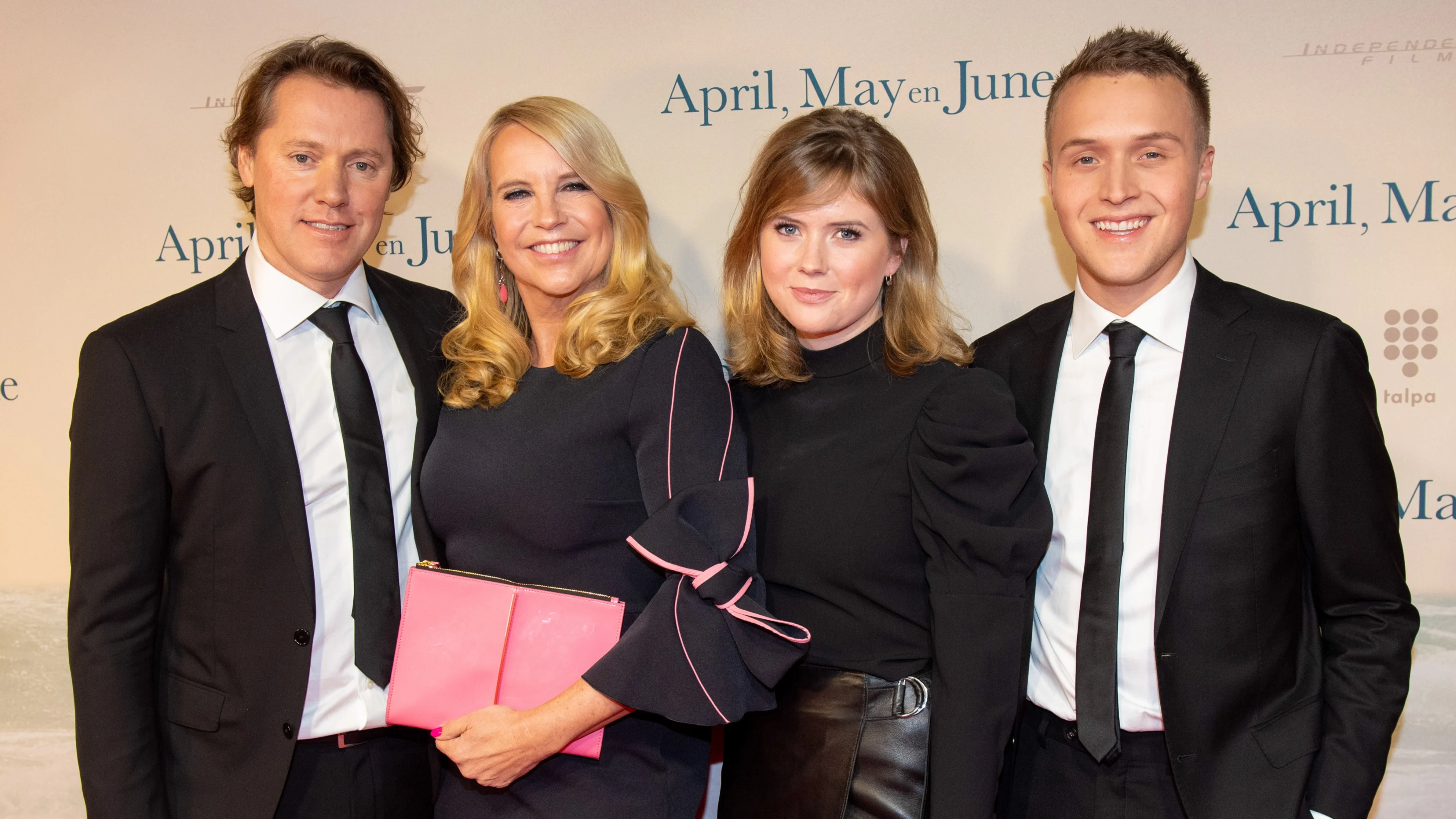 Zó viert Linda de Mol de feestdagen met haar familie 