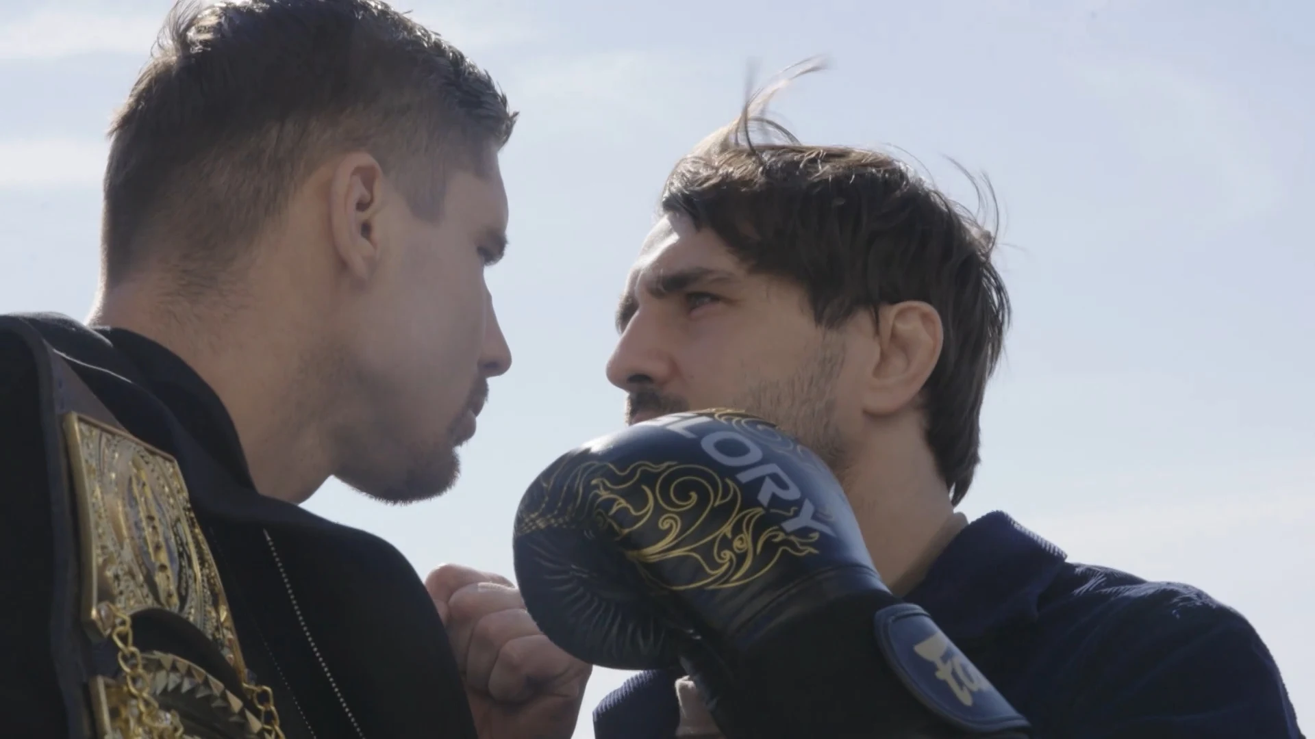 Rico Verhoeven over Artem Vakhitov: 'Dit is een bloedserieuze tegenstander'