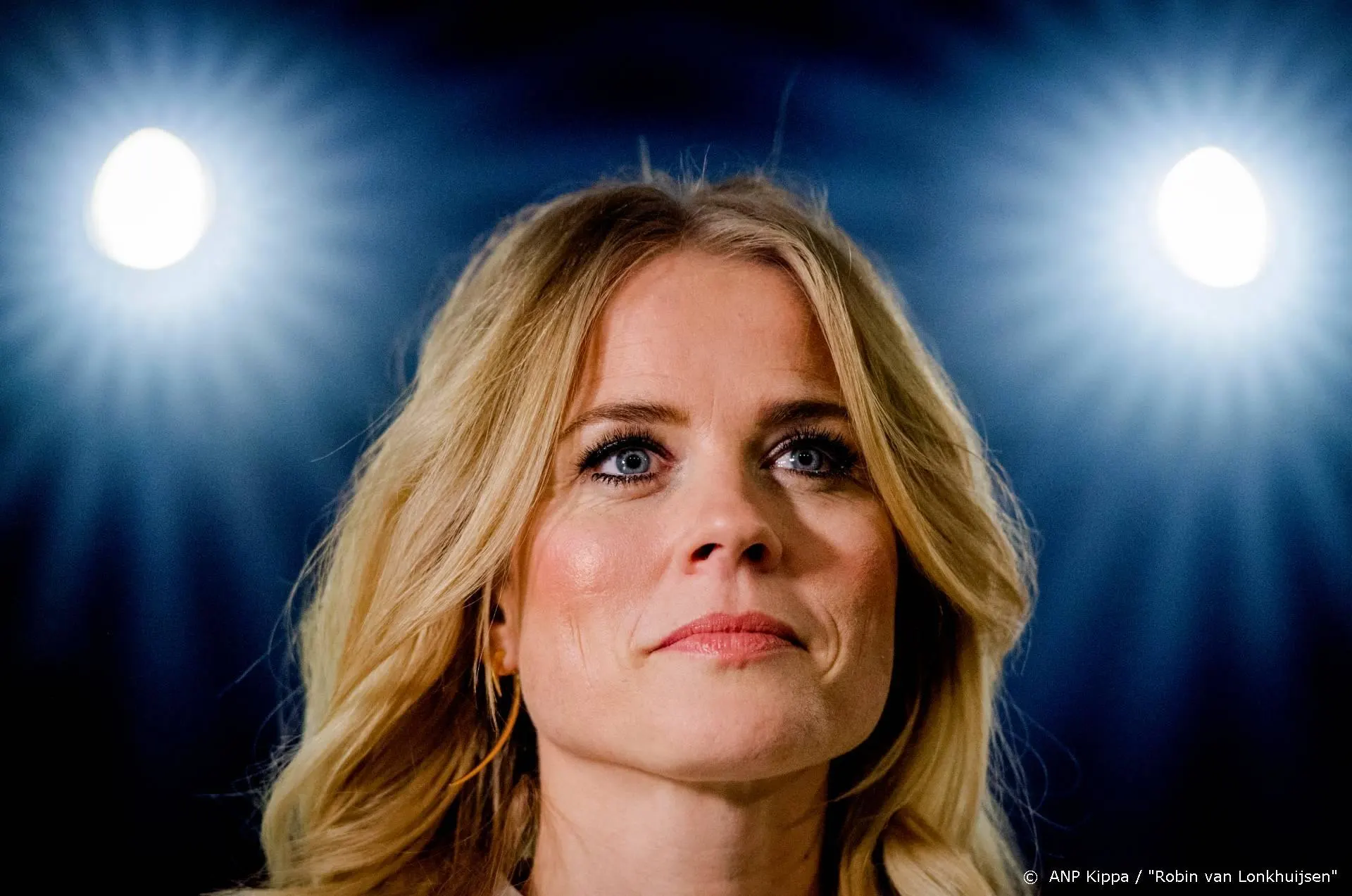 Ilse DeLange verschuift Nederlandse clubtoer naar 2021