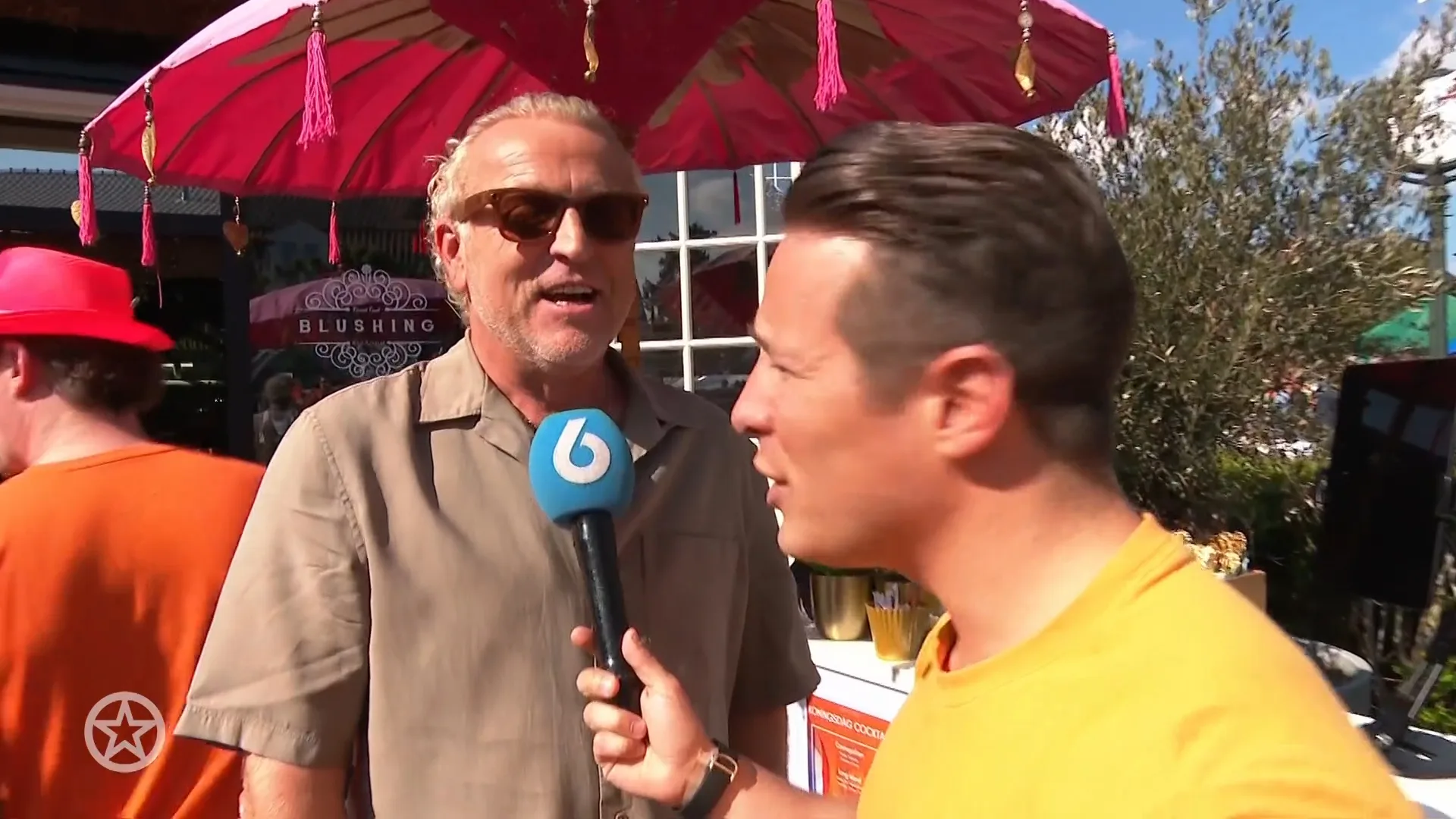 Zo viert Gordon Koningsdag bij Blushing: 'Hard werken' 