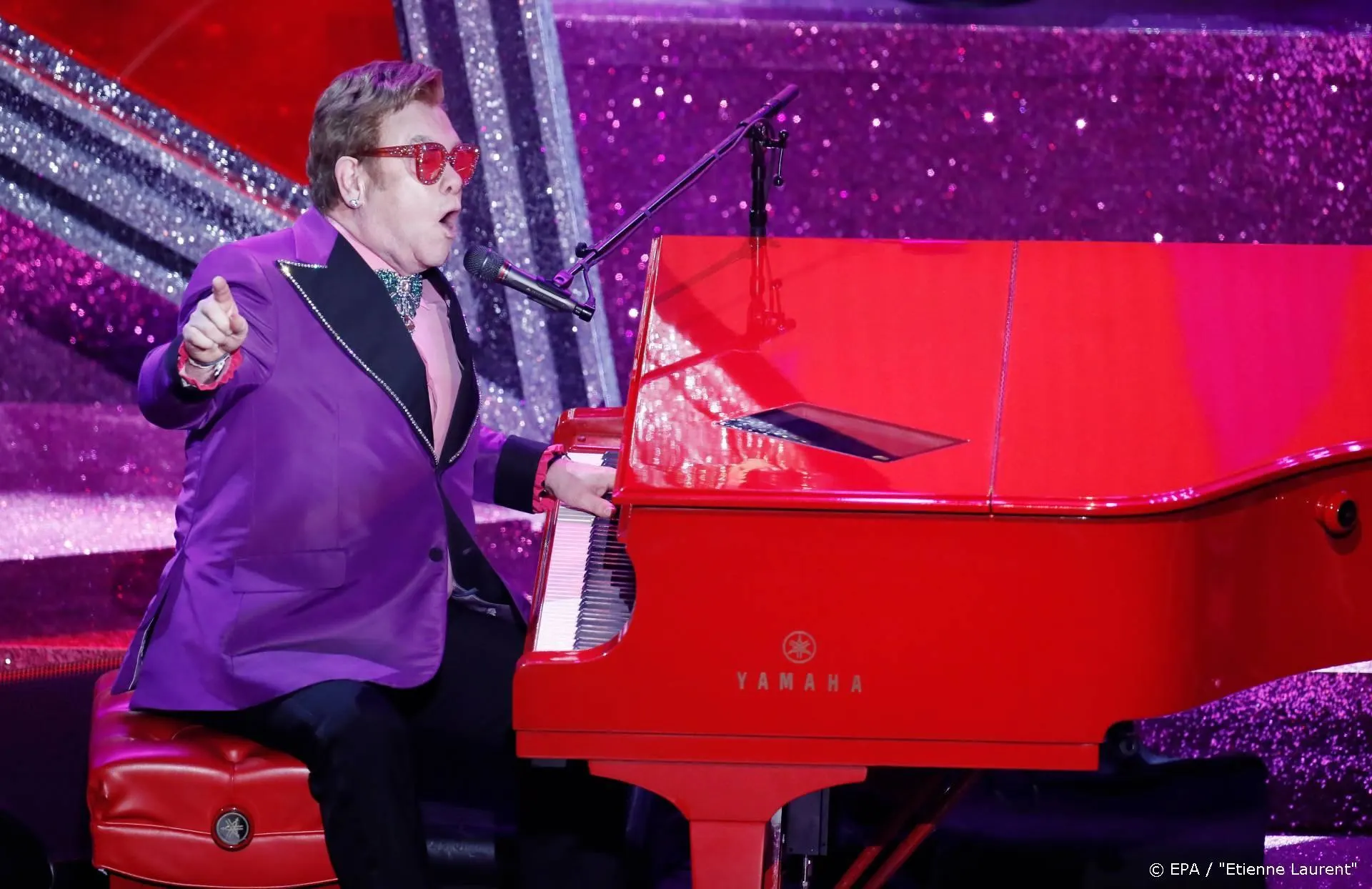 Elton John: zonder hulp was ik 30 jaar geleden dood geweest