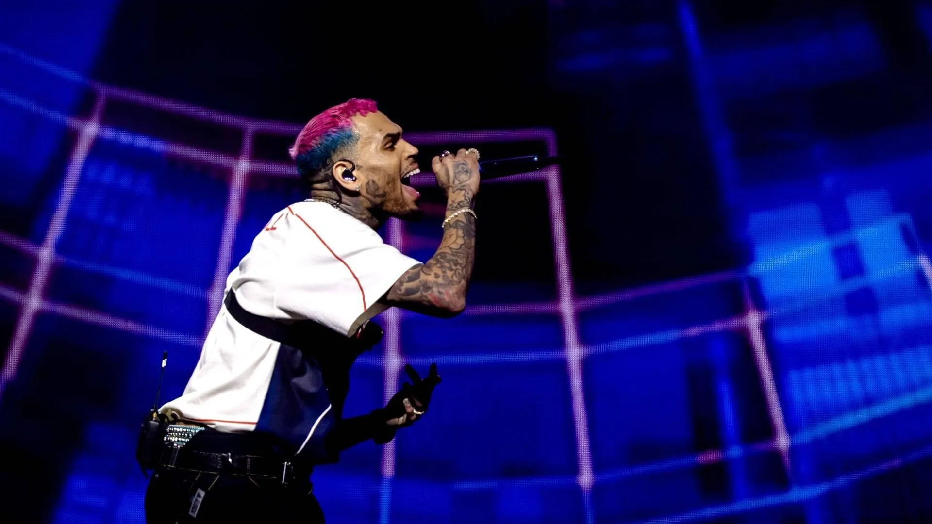 Chris Brown weer beschuldigd van mishandeling