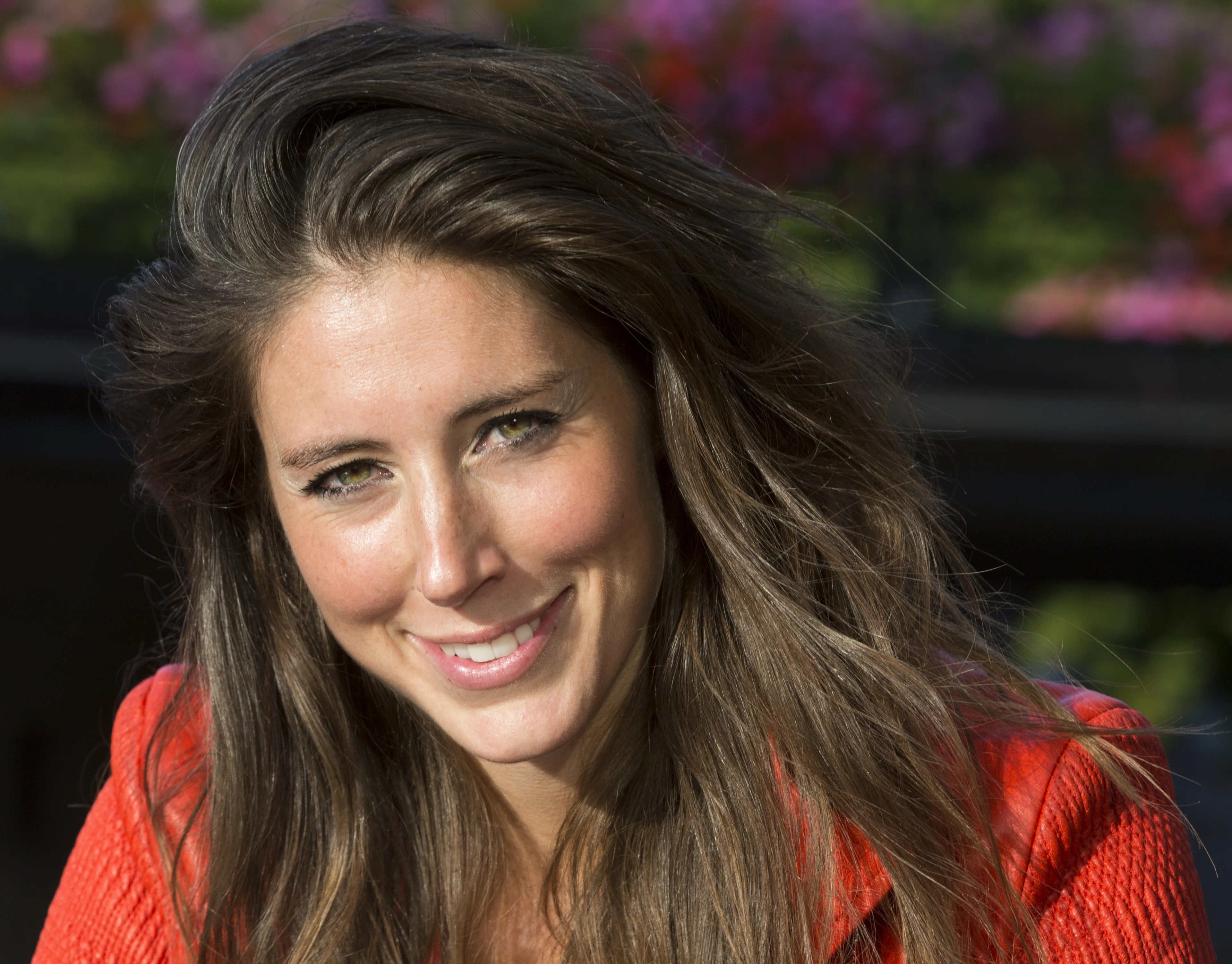 Grote plannen Iris Hond in het water gevallen