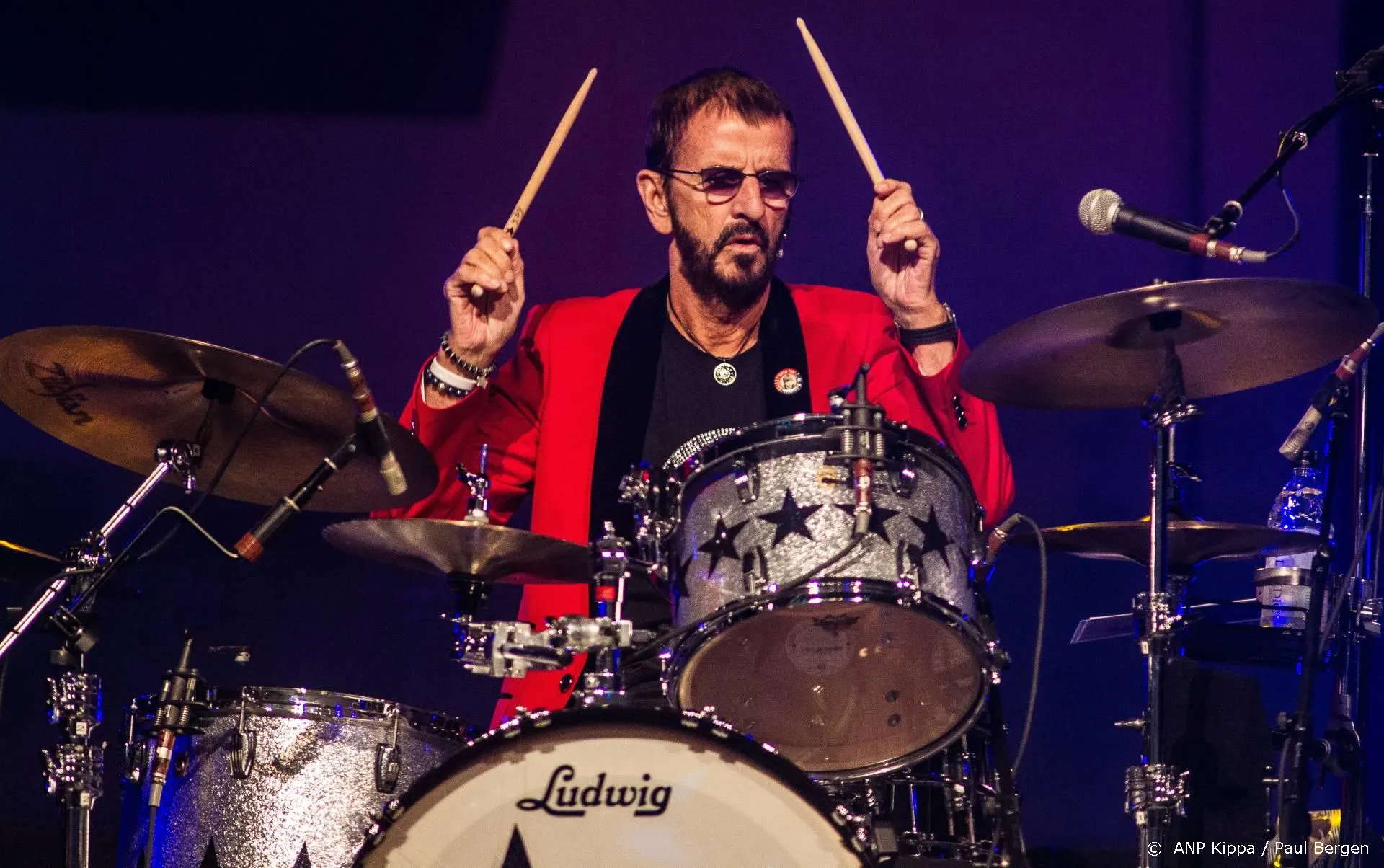 Ringo Starr kondigt nieuwe muziek aan