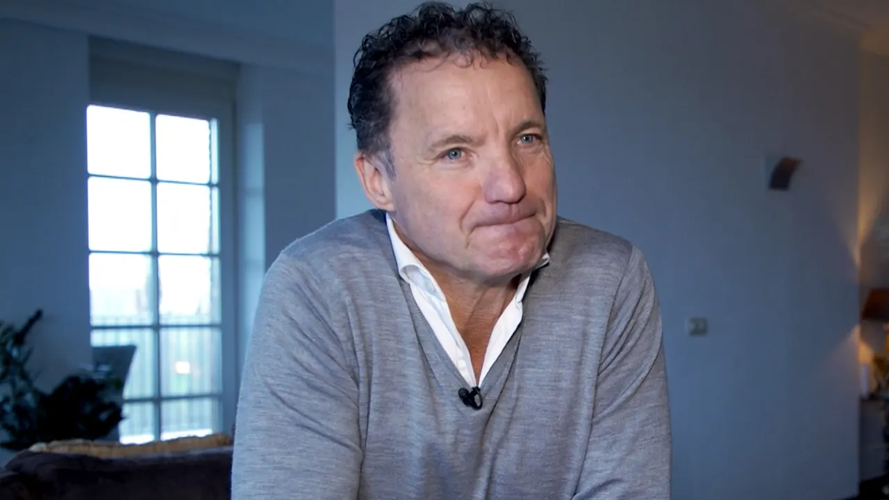 John Bever herdenkt overleden moeder