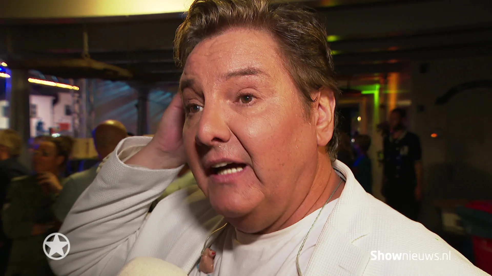 Met volle borst meezingen tijdens Muziekfeest op het Plein