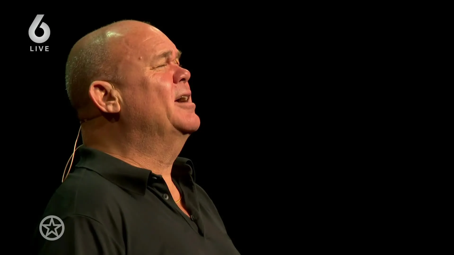 Nog altijd veel kritiek op Paul de Leeuws Hotel Hollandia