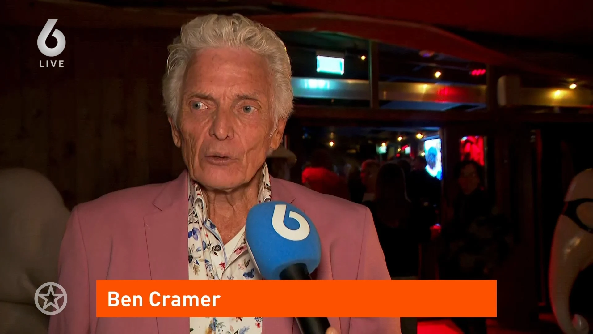 Kunstwerk Jan des Bouvrie onthuld op dag dat hij vier jaar geleden overleed