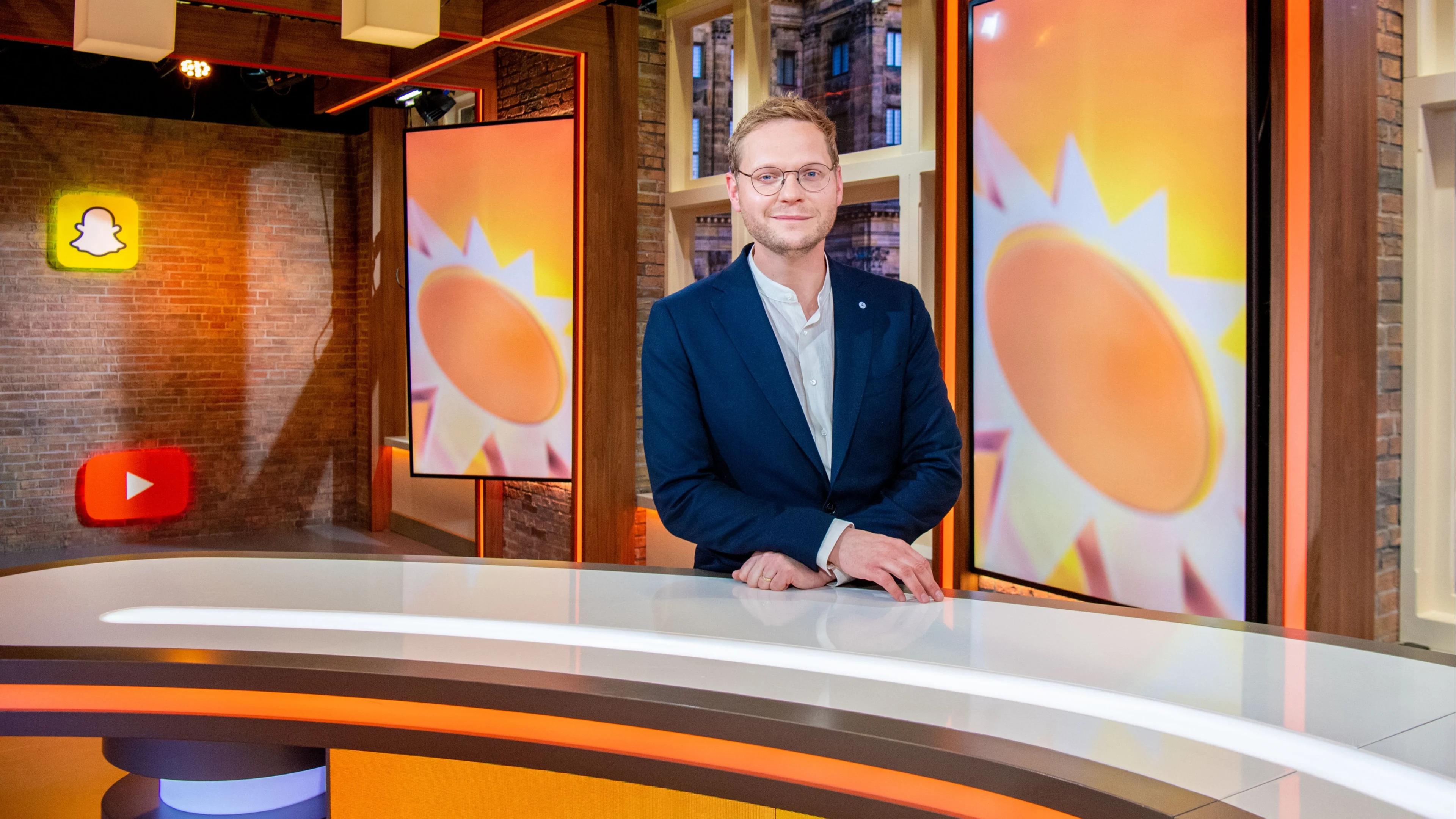 Grote woede bij RTL Boulevard-collega's na ontslag presentator: 'Schandalig'