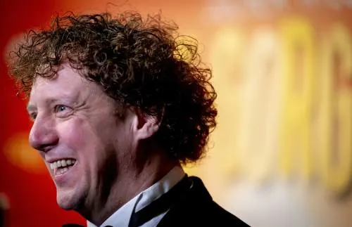 Jochem Myjer dankbaar voor steun na verdrietige gezondheidsupdate