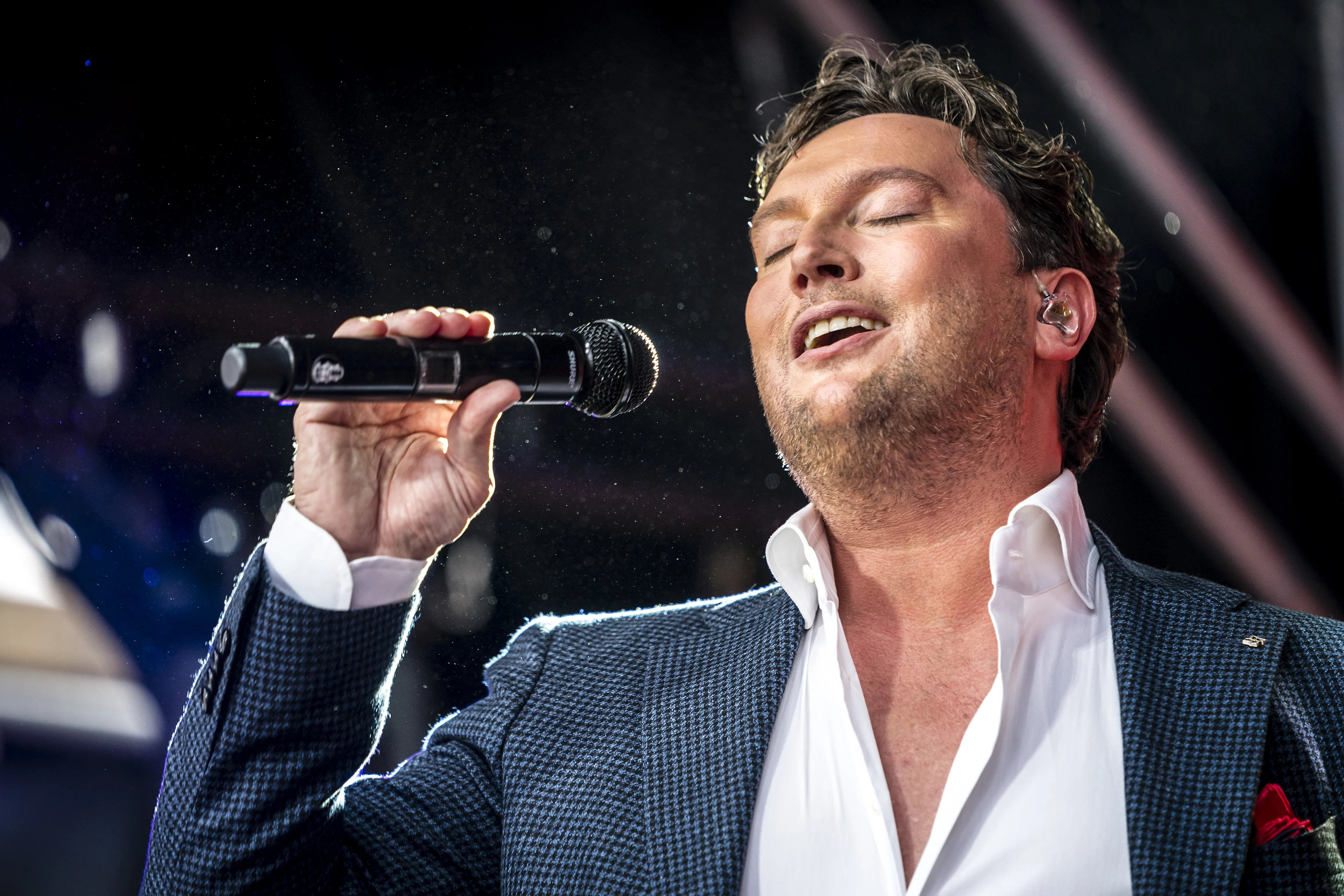 Tino Martin is dolblij: 'Ik mag eindelijk vertellen...'