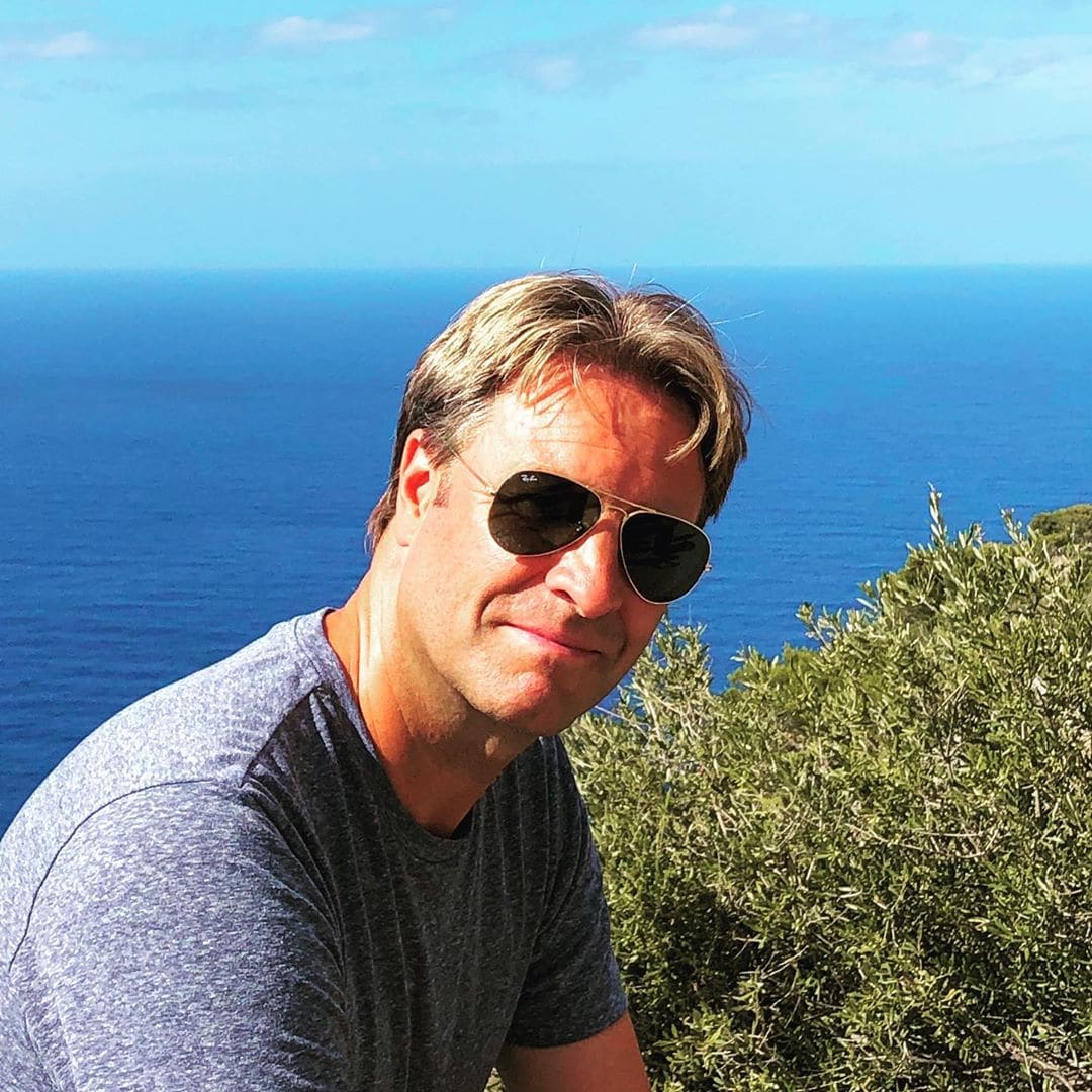 Viktor Brand herenigd met grote vriend