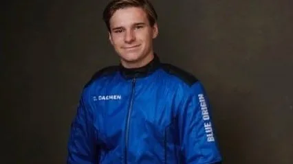 Nederlander van 18 veilig terug na toeristische ruimtevlucht