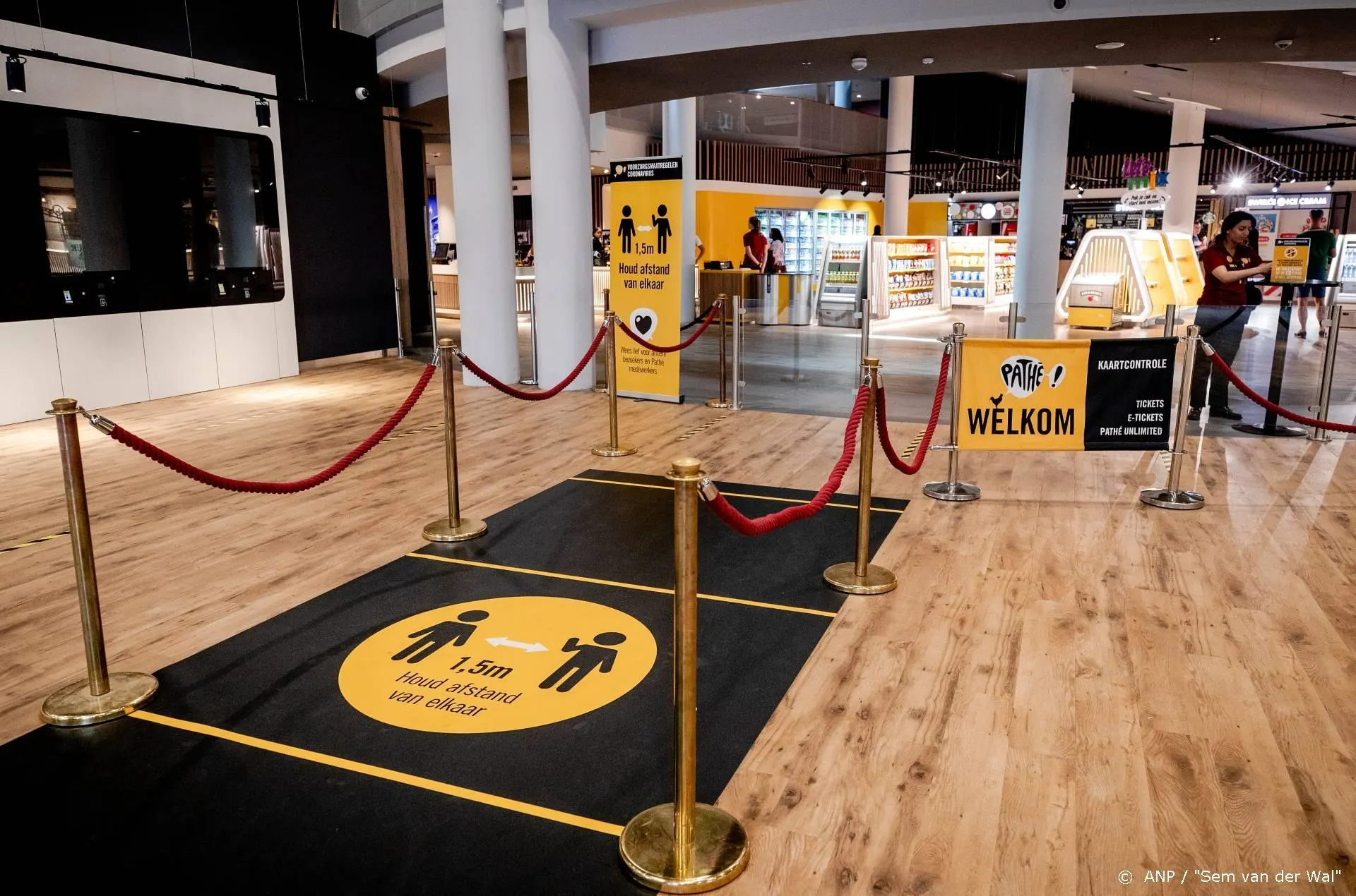 Sfeer bij goedbezochte opening Pathé-bioscopen ‘ontspannen’