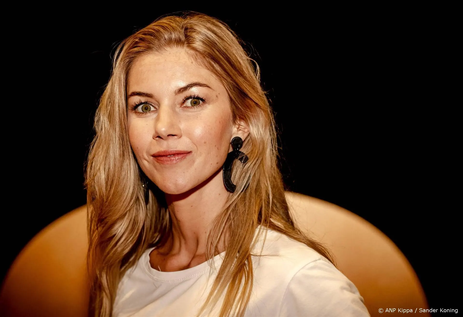 Anouk Hoogendijk doet grote bekendmaking: 'Heftig'