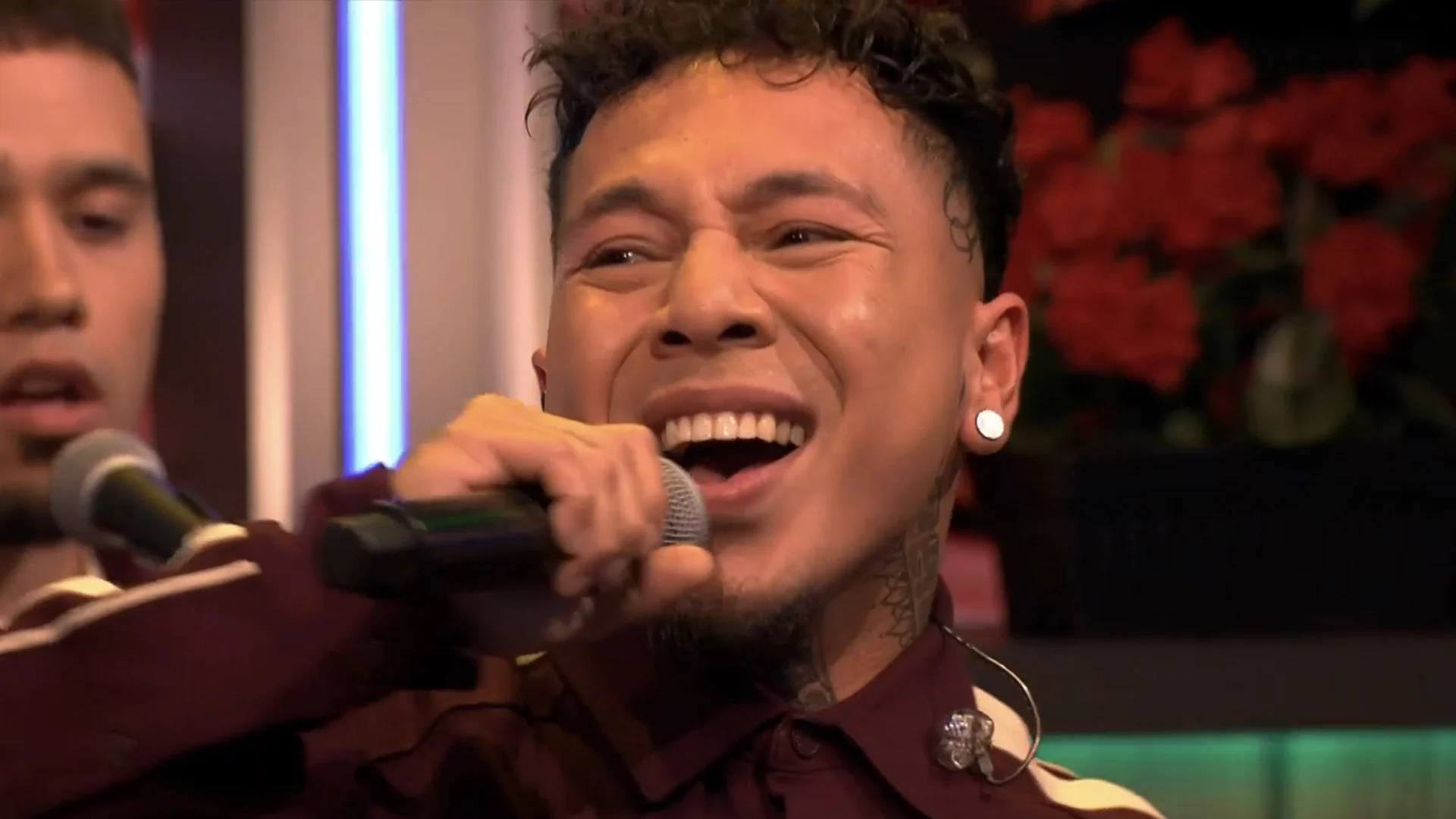 The Tribute-winnaar Treasure zorgt voor een héérlijke opening van De Oranjezondag!