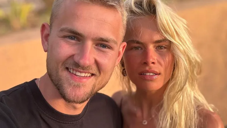 'Matthijs de Ligt rijdt door na verkeersongeluk'