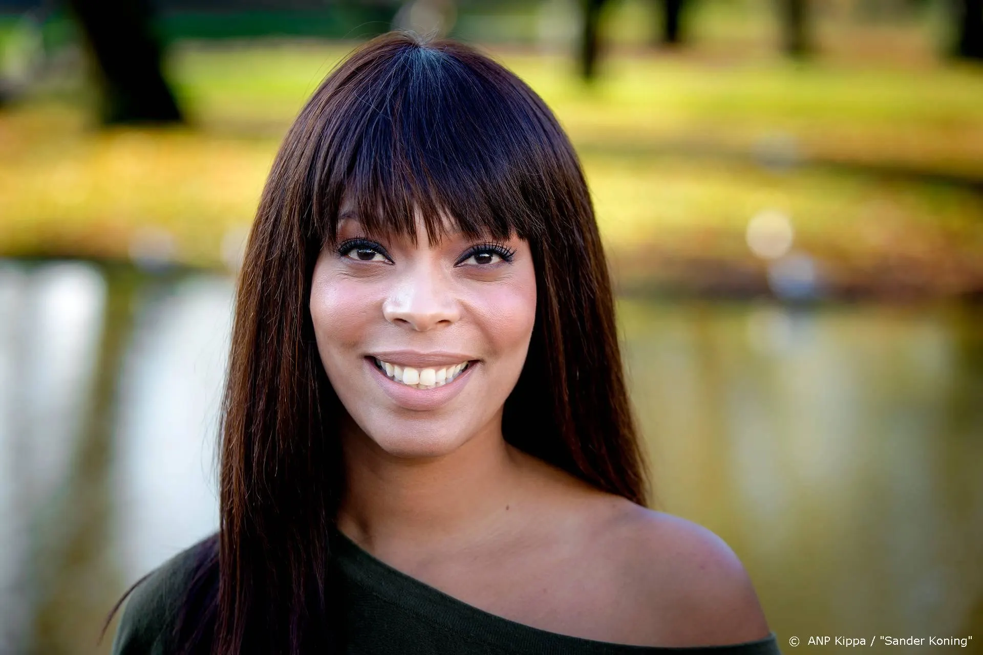 Carolina Dijkhuizen gaat nu clubs in met hits van Donna Summer