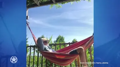 Hangmat, water en veel groen: Zó woont Barry Atsma