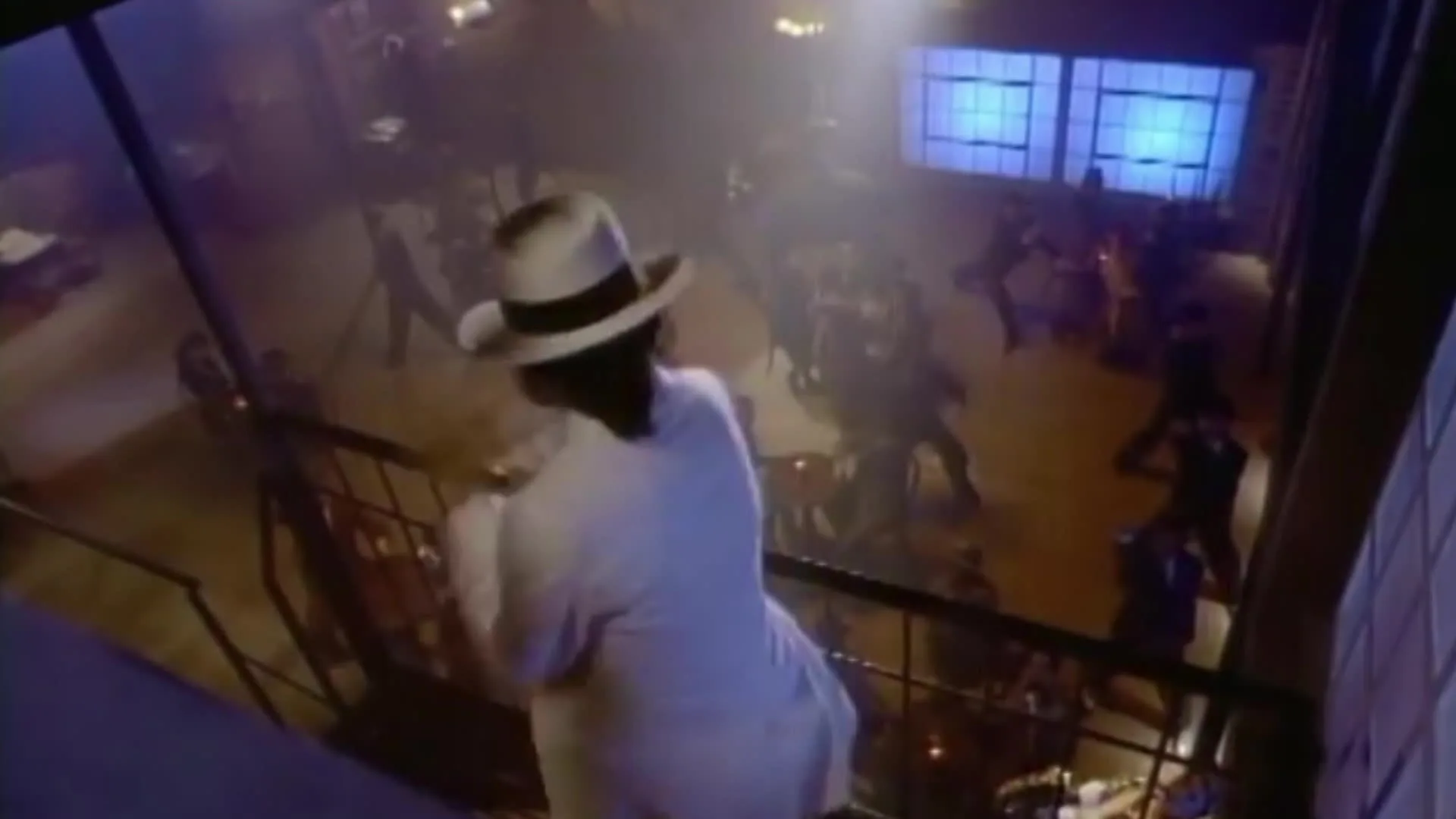 De hoedenmaker van de sterren is gered!