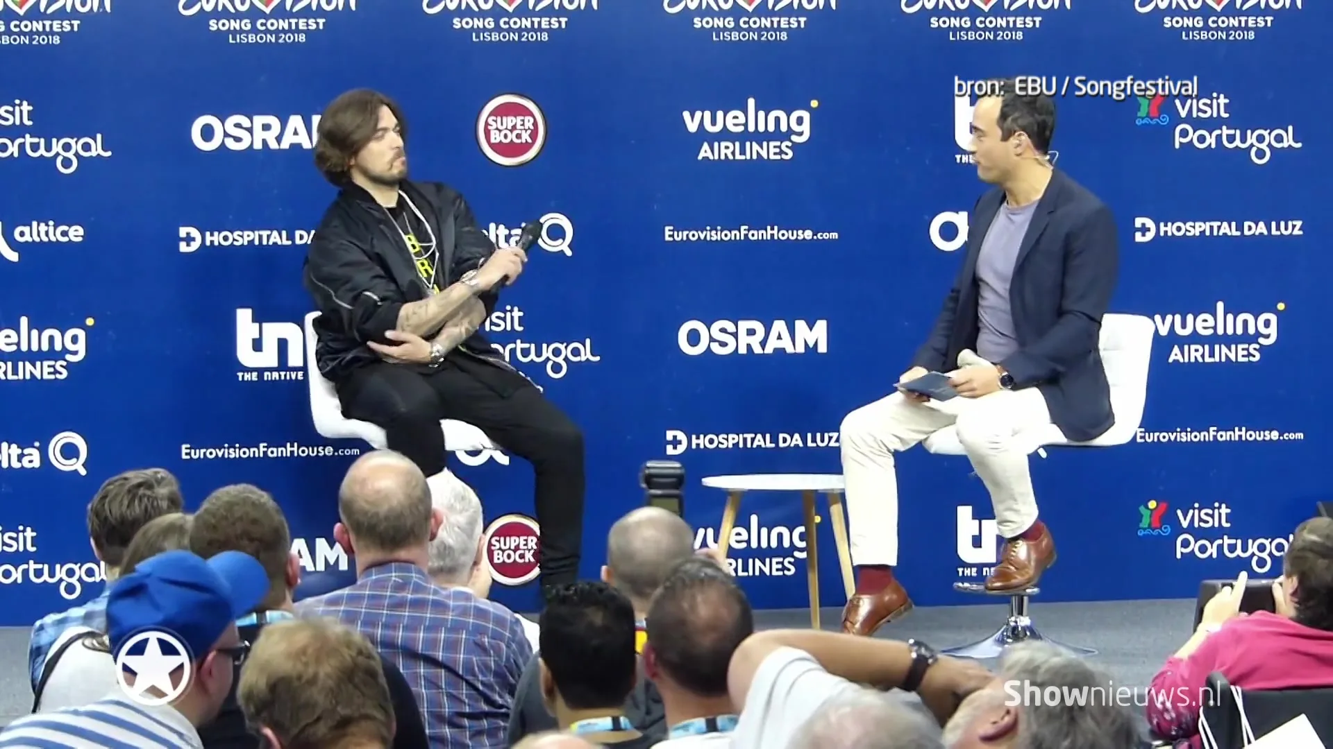 Waylon's act zorgt voor verwarring