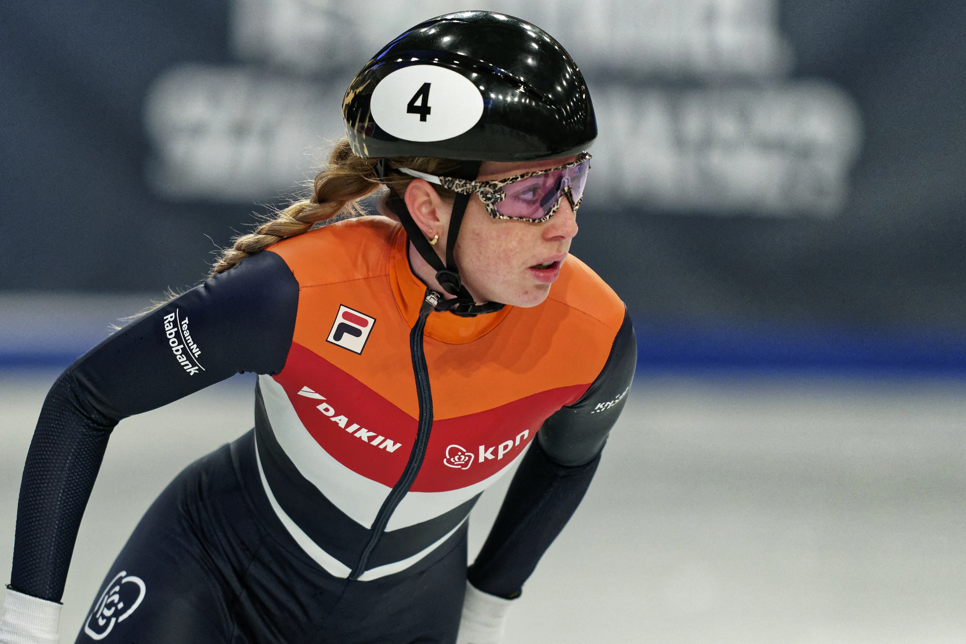 Shorttrackster Lara van Ruijven (27) vecht voor haar leven