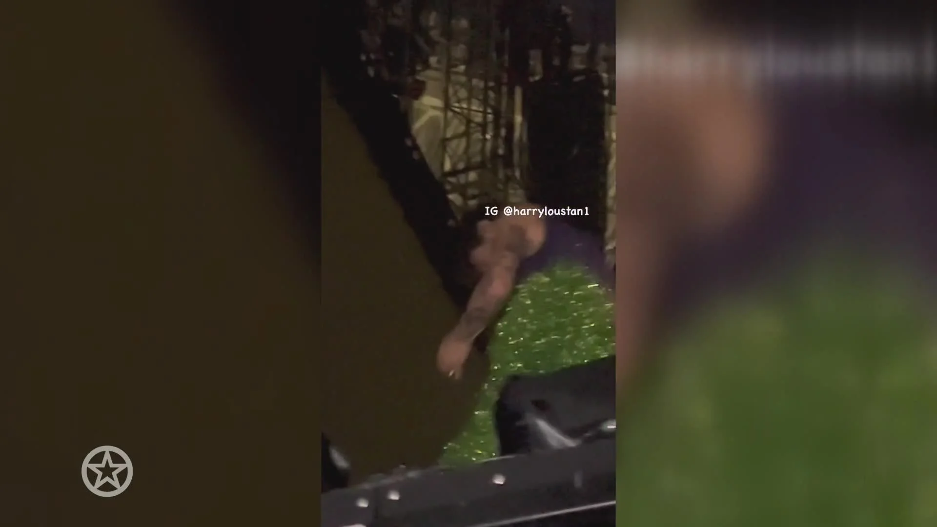 Harry Styles in zijn oog geraakt door voorwerp uit publiek