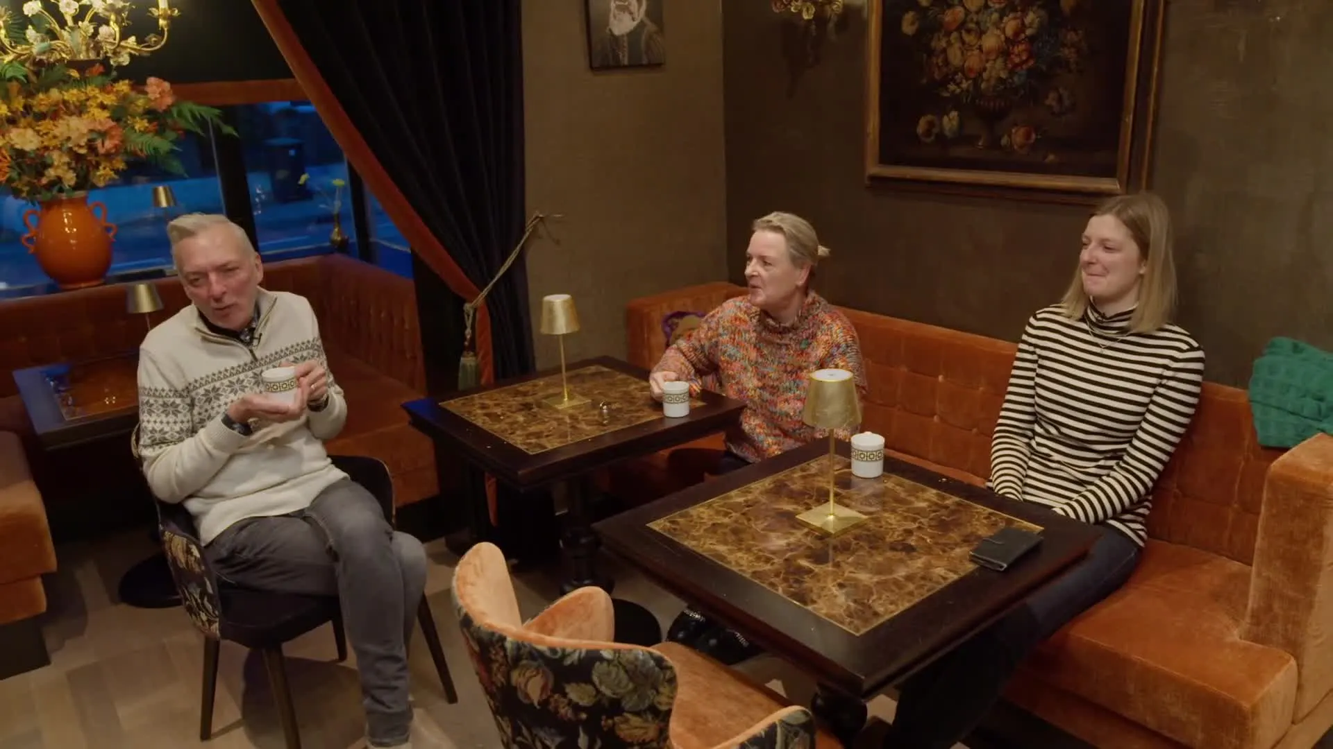 Martien Meiland wil een beschuitje eten met John de Bever