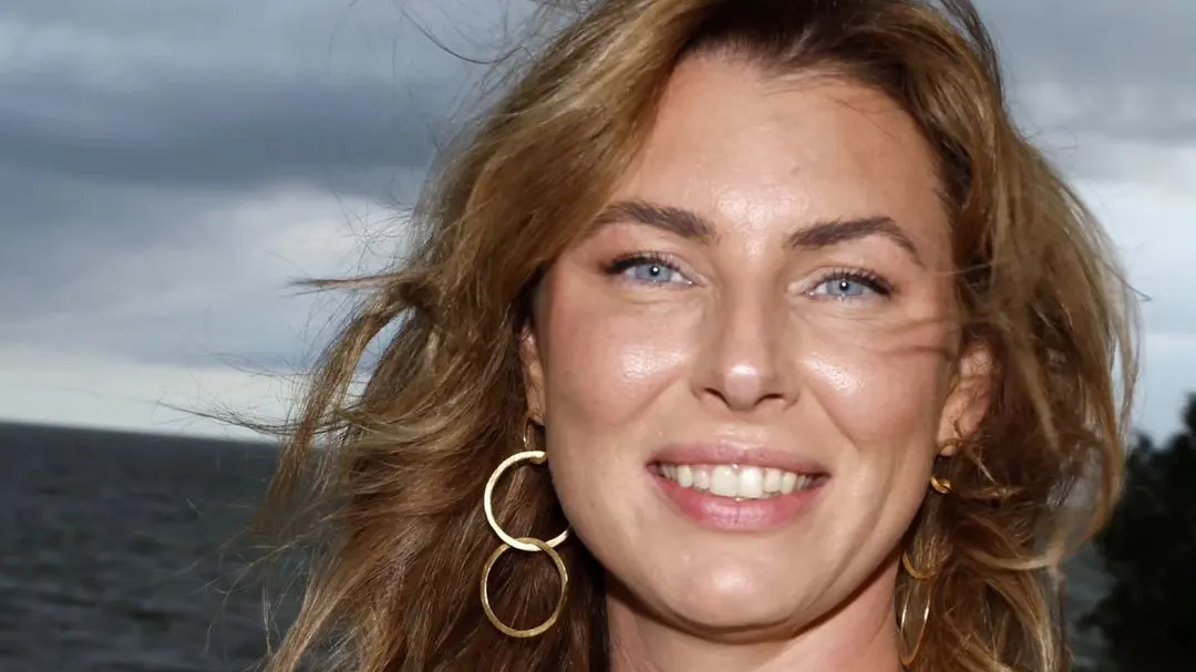 URK!-Greetje gooit het roer volledig om