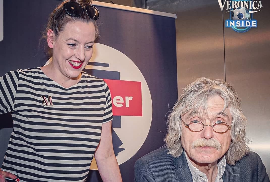 Dochter Johan Derksen haalt uit naar Frank de Boer