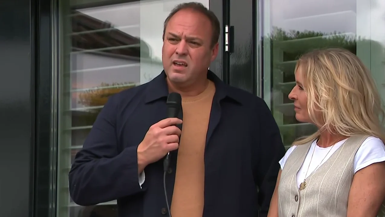 Frans Bauer in tranen om emotioneel moment