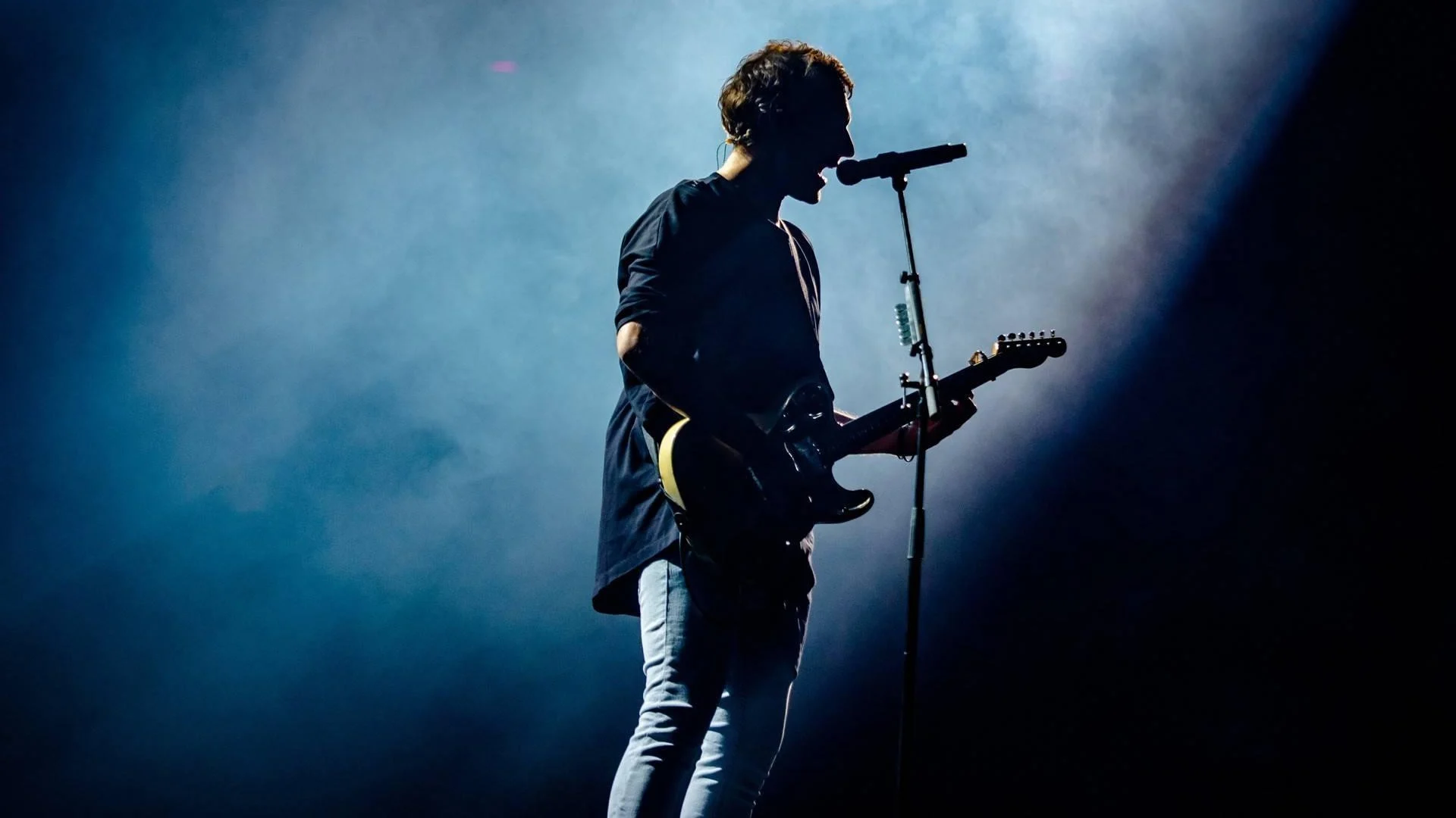 Eloi Youssef over nieuwe zanger Kensington: 'Zo makkelijk vervangbaar?'