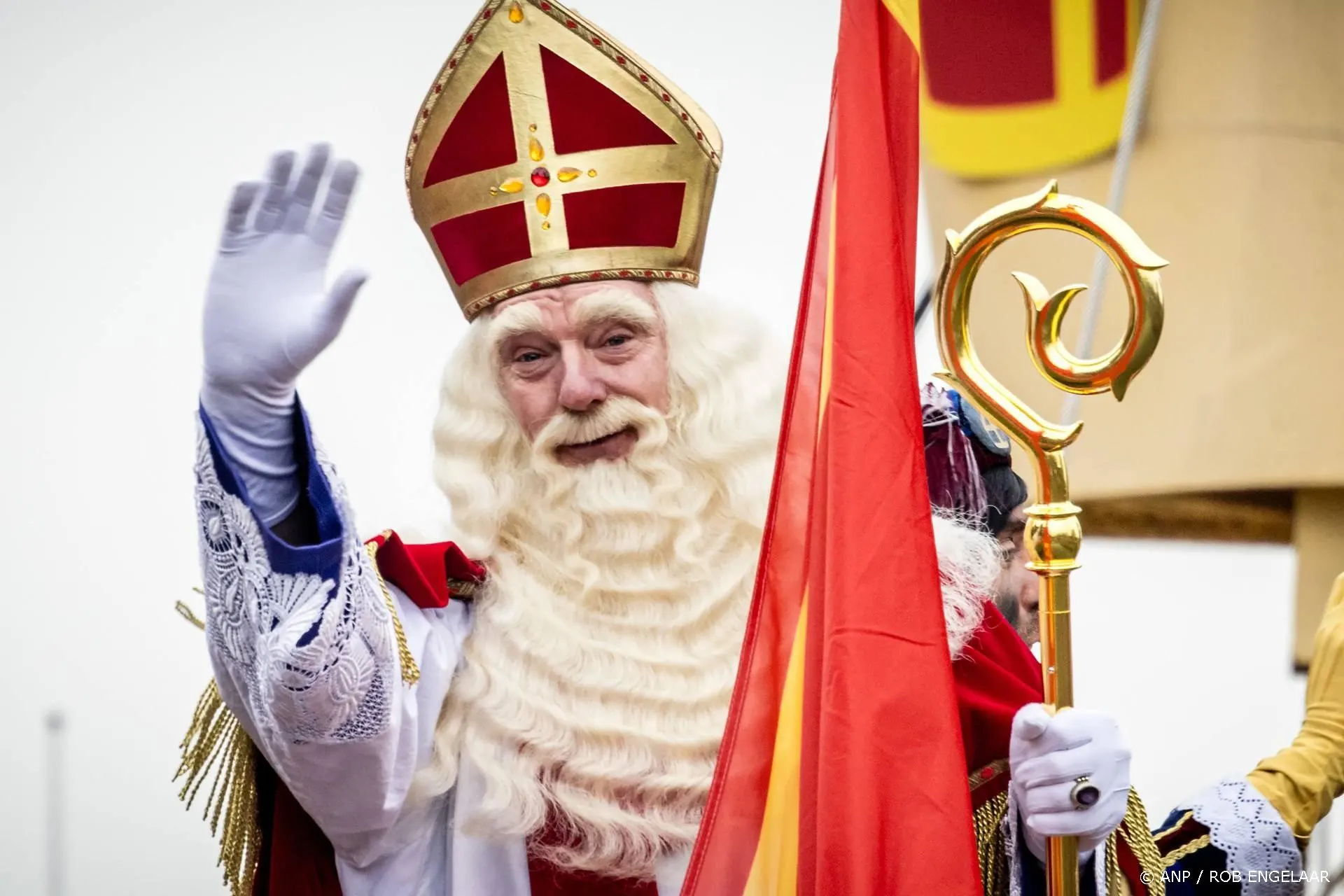Bijzondere begeleiding van Sinterklaas en pieten bij intocht