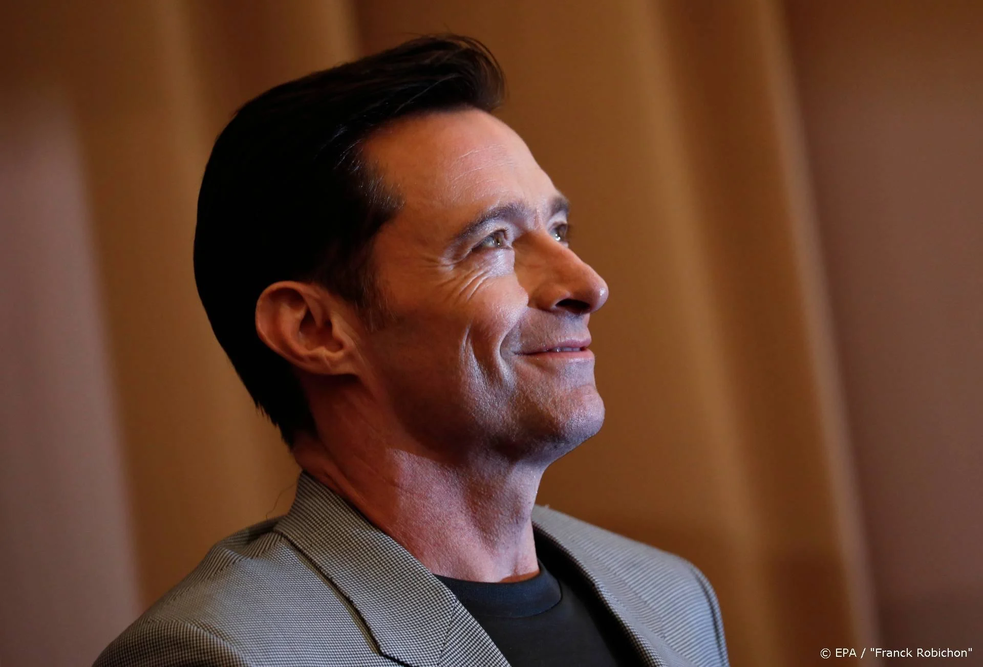 Hugh Jackman heeft medelijden met vrouw van Ryan Reynolds