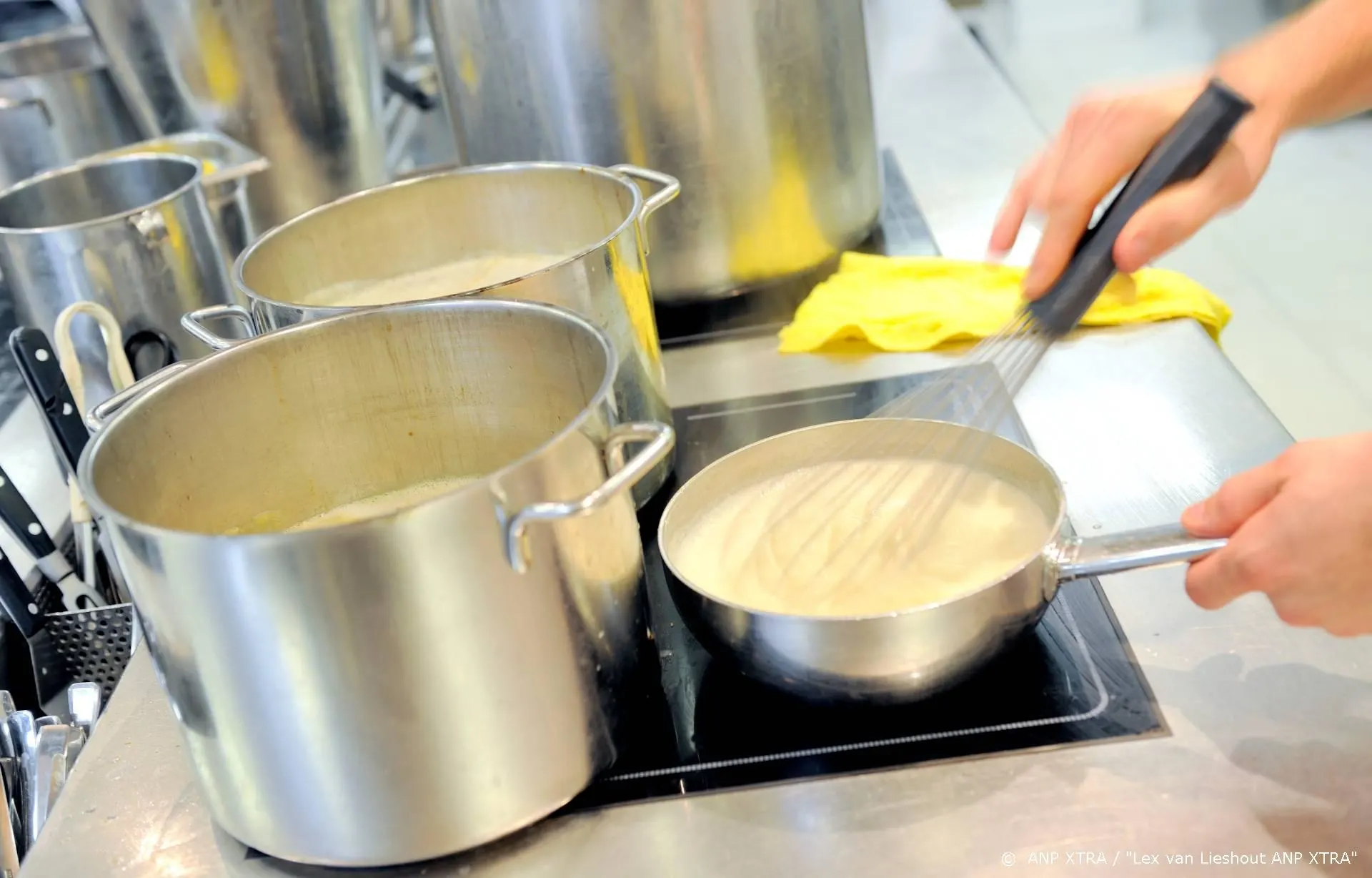 Julius Jaspers duikt keuken van nieuwe Amsterdamse Club Hart in