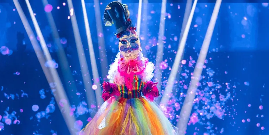 OMG: Lid van koninklijke familie in Masked Singer