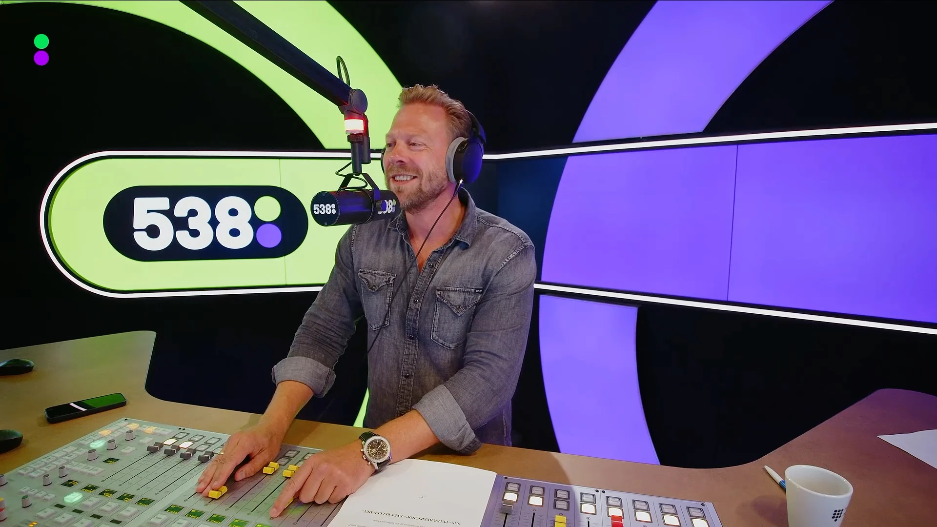 Jamie Westland kondigt tijdelijke stop  DI-RECT aan (TV 538)