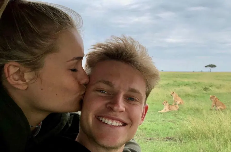 Frenkie de Jong viert bijzonder moment met gezin