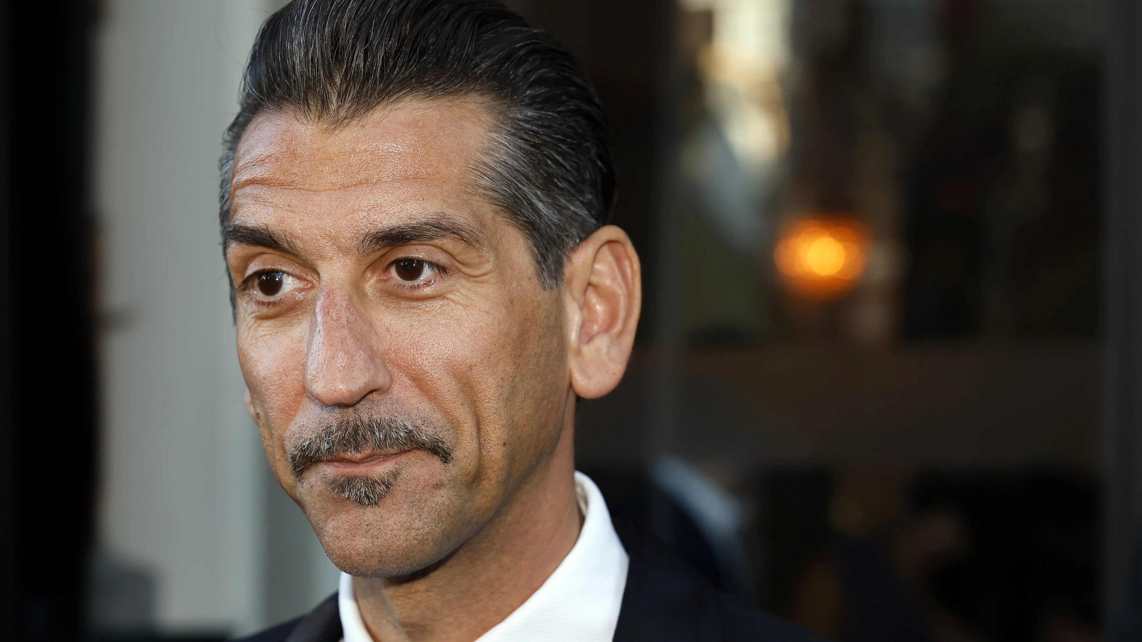 Gaat Danny Vera Nederland verlaten?  'Leef daar meer in het moment'