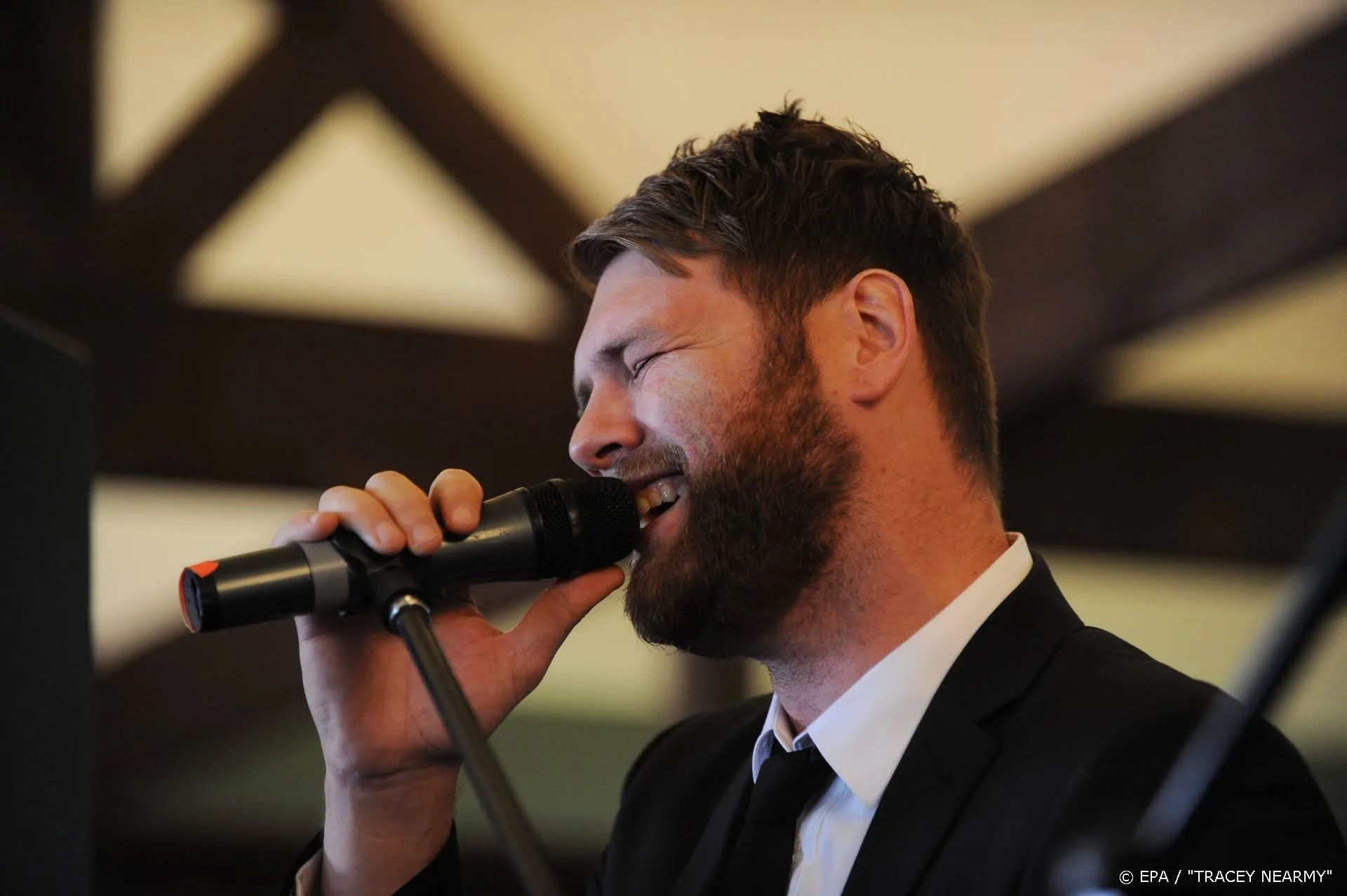 Boyzone en Westlife brengen oude nummer 1-hit samen opnieuw uit