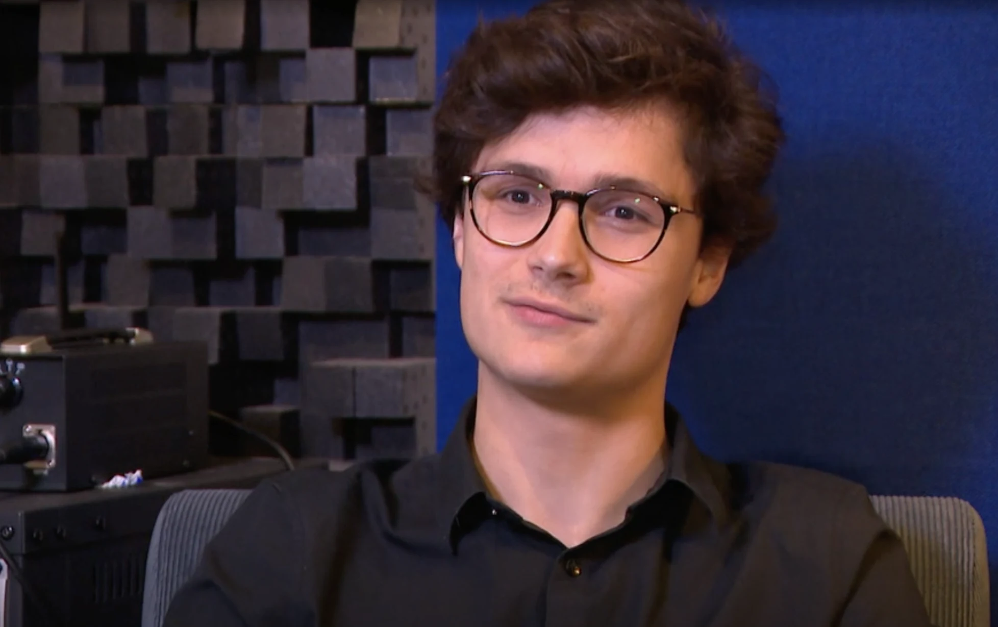 Een herkenbare zangstem: een vloek of een zegen?