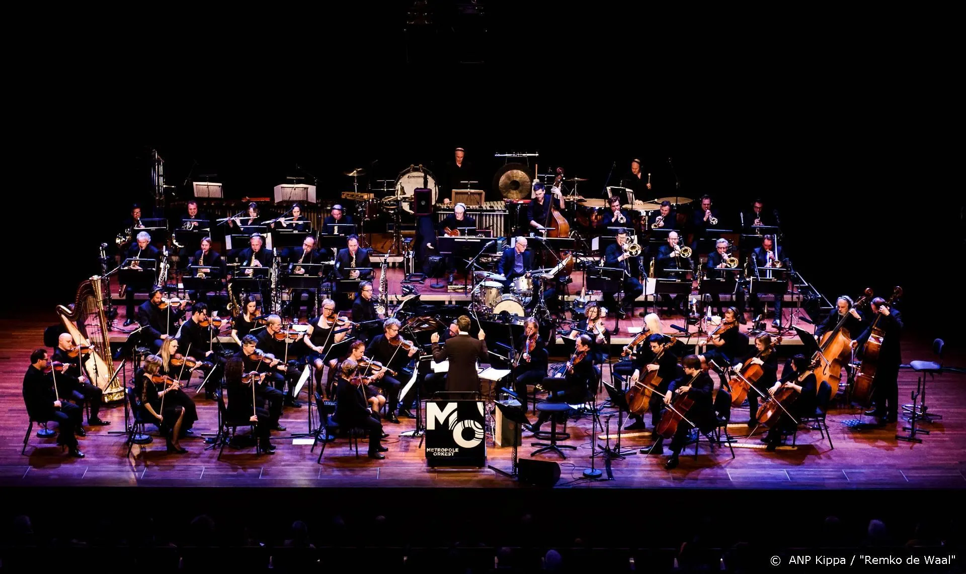 Jubilerend Metropole Orkest brengt muziek naar verpleeghuizen