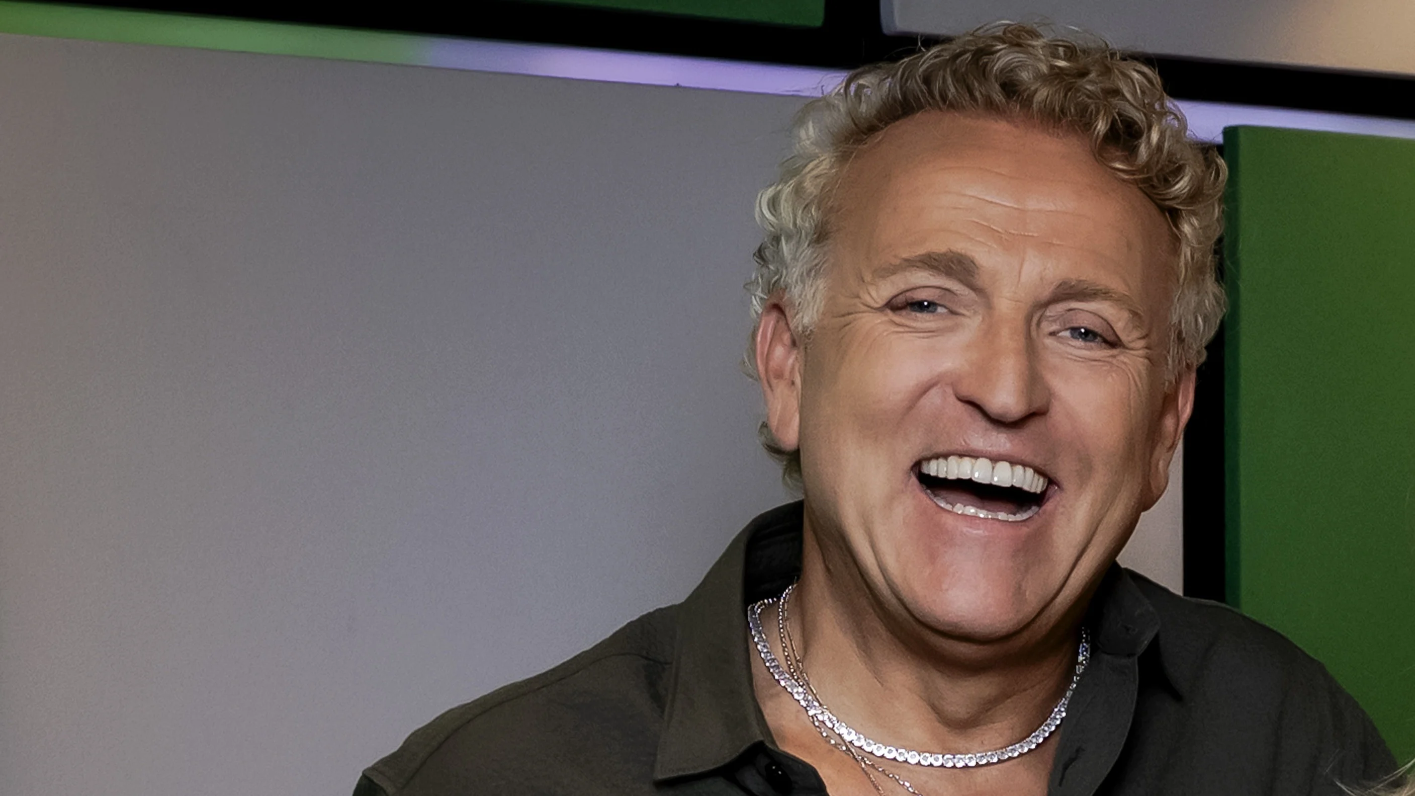 Zien: Gordon uit de kleren in de vroege ochtend