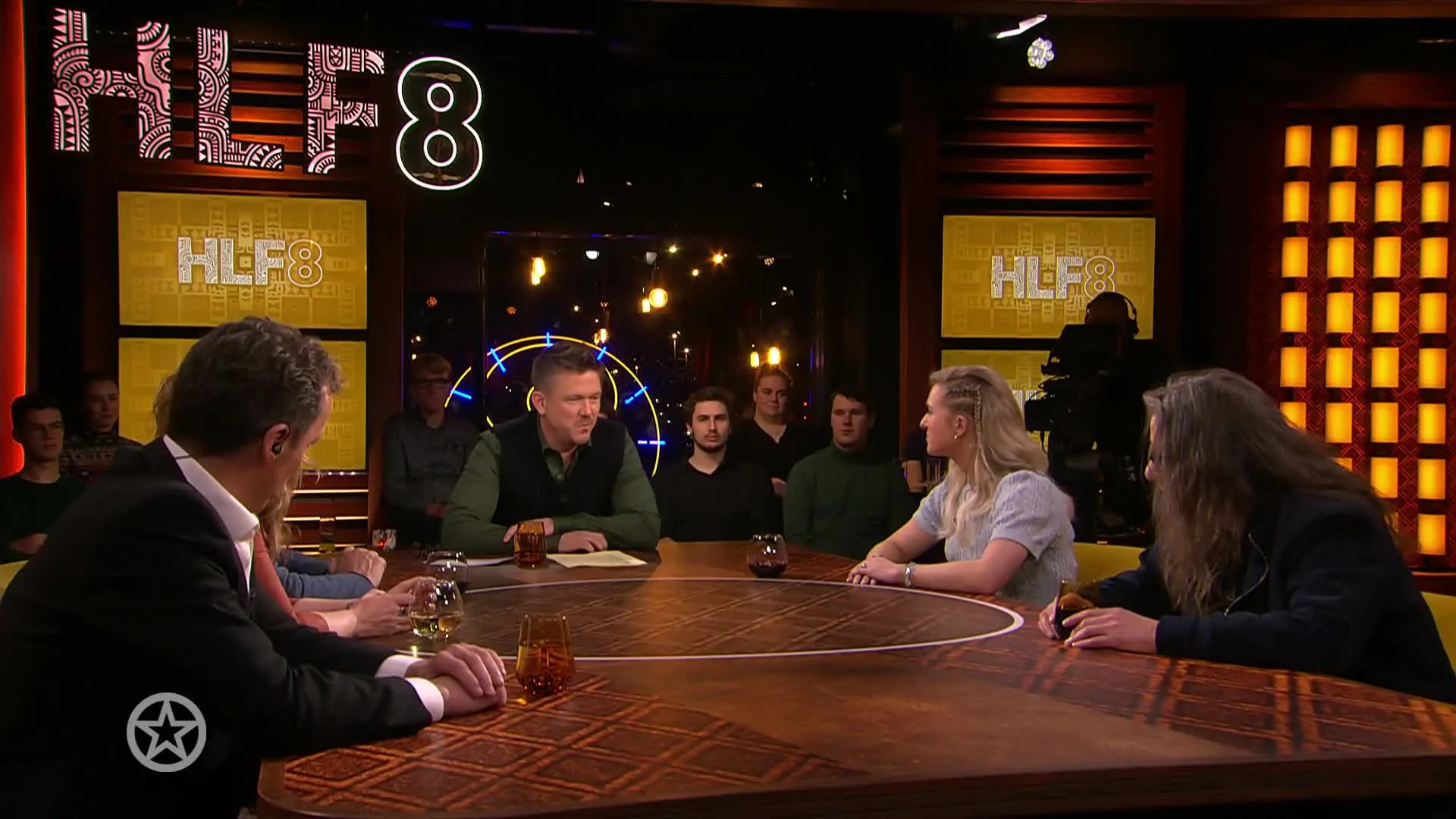 Johnny de Mol terug bij HLF8