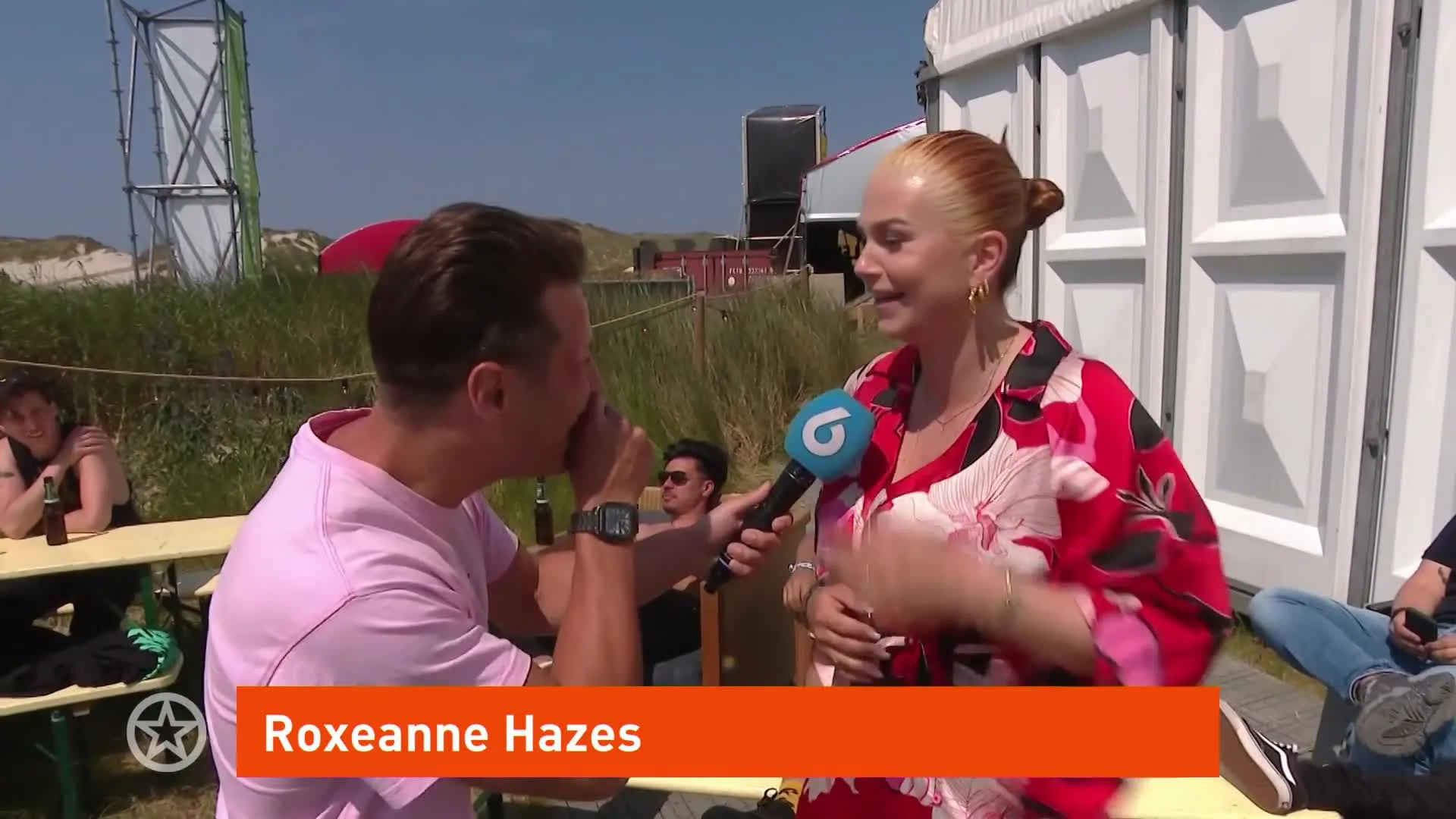 Roxeanne Hazes over album van haar broertje