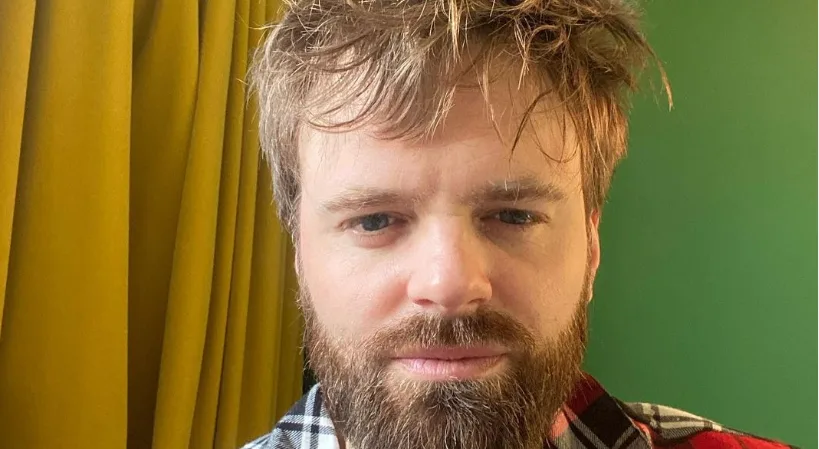 ZIEN: Nieuwe look voor Tim Hofman