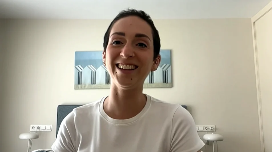 Kirsten deed haar pruik af bij Lang Leve de Liefde: 'Stukje van jezelf weg'