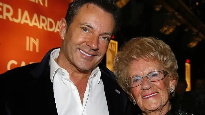 Loodzware dag voor Gerard Joling en zijn moeder