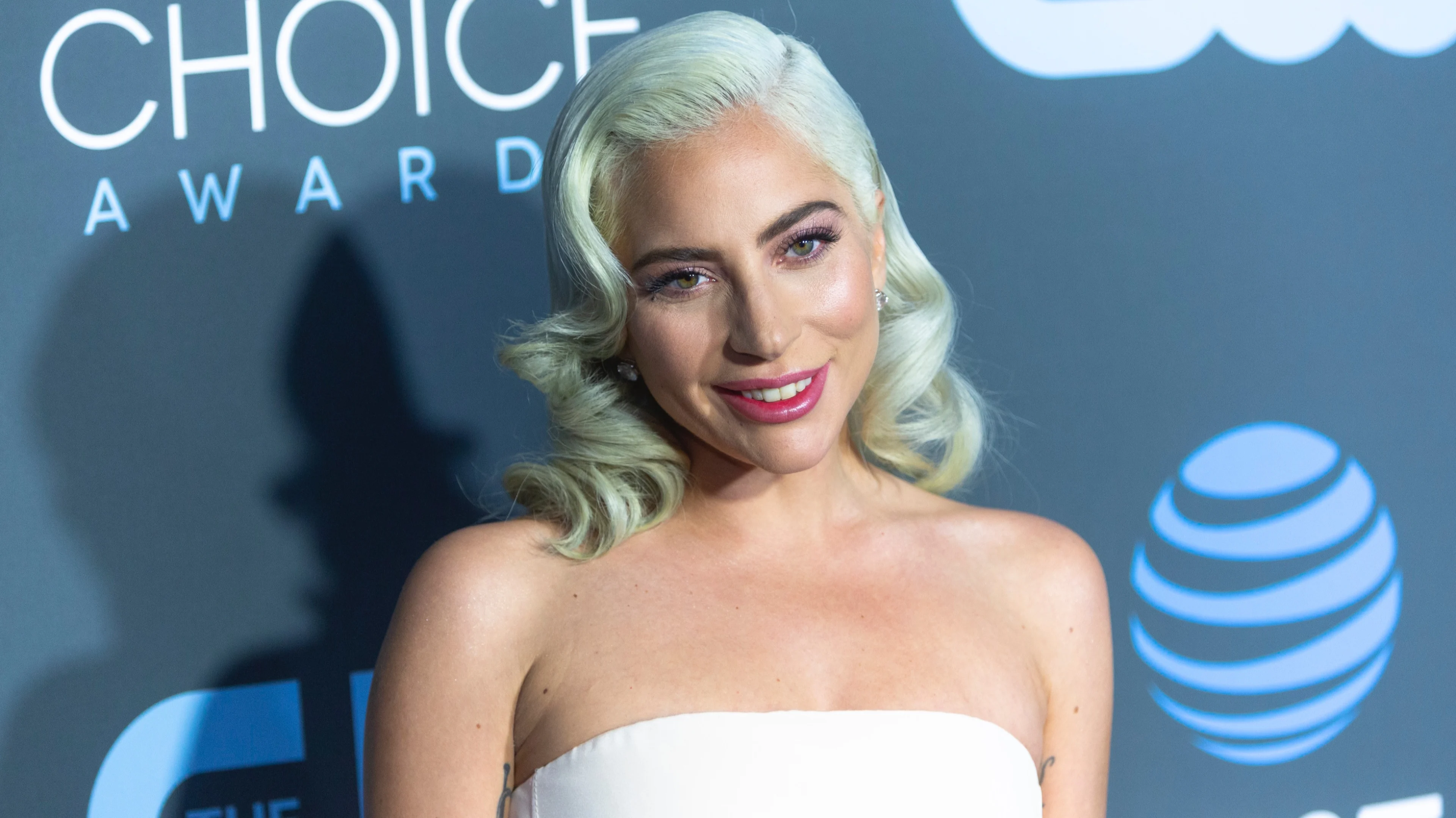 Lady Gaga naar Songfestival in Rotterdam?